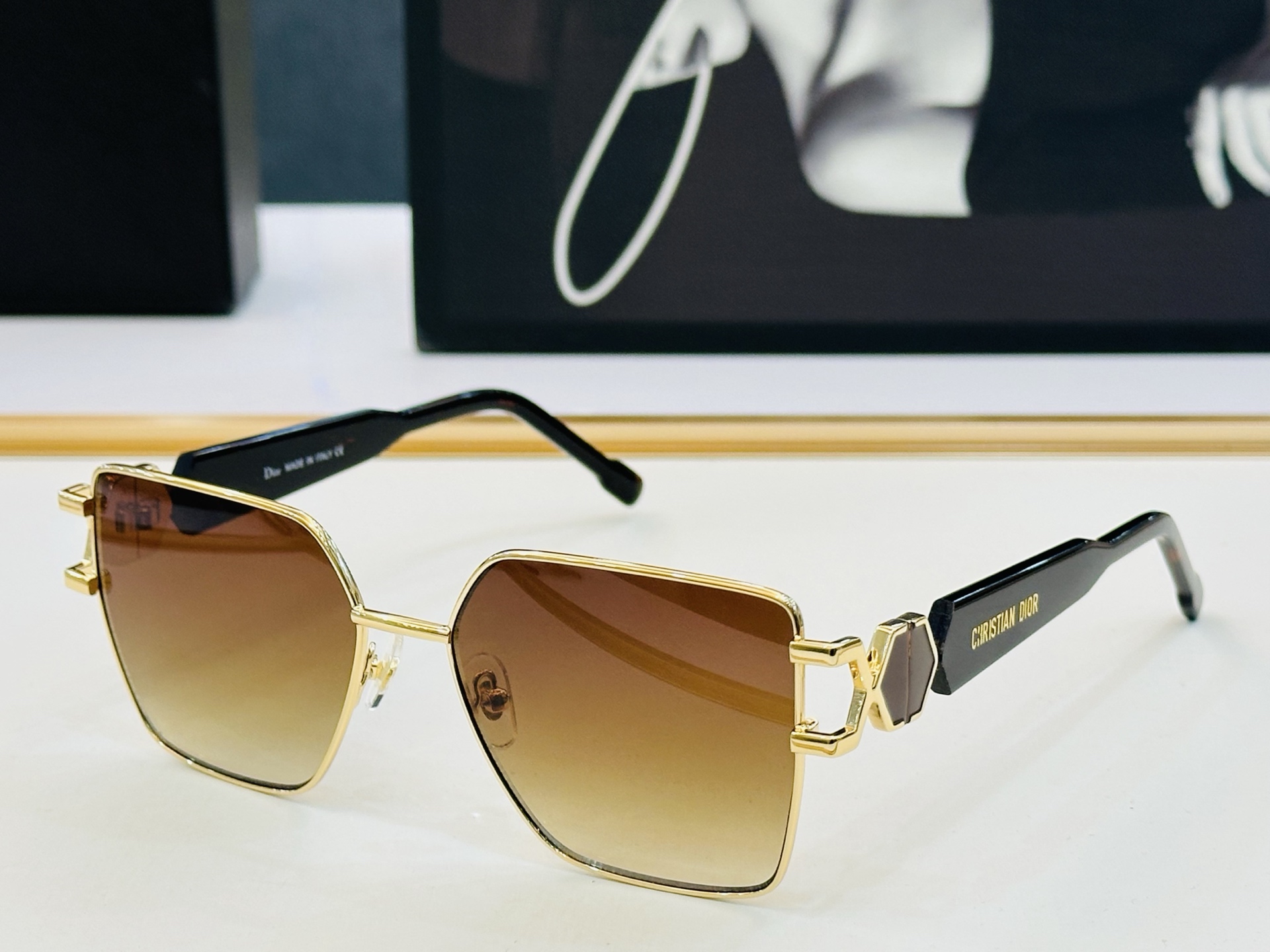 推荐 Dio* 迪家 VPS Size：55口16-140 时尚达人超爱💞 L时尚百搭 太阳镜