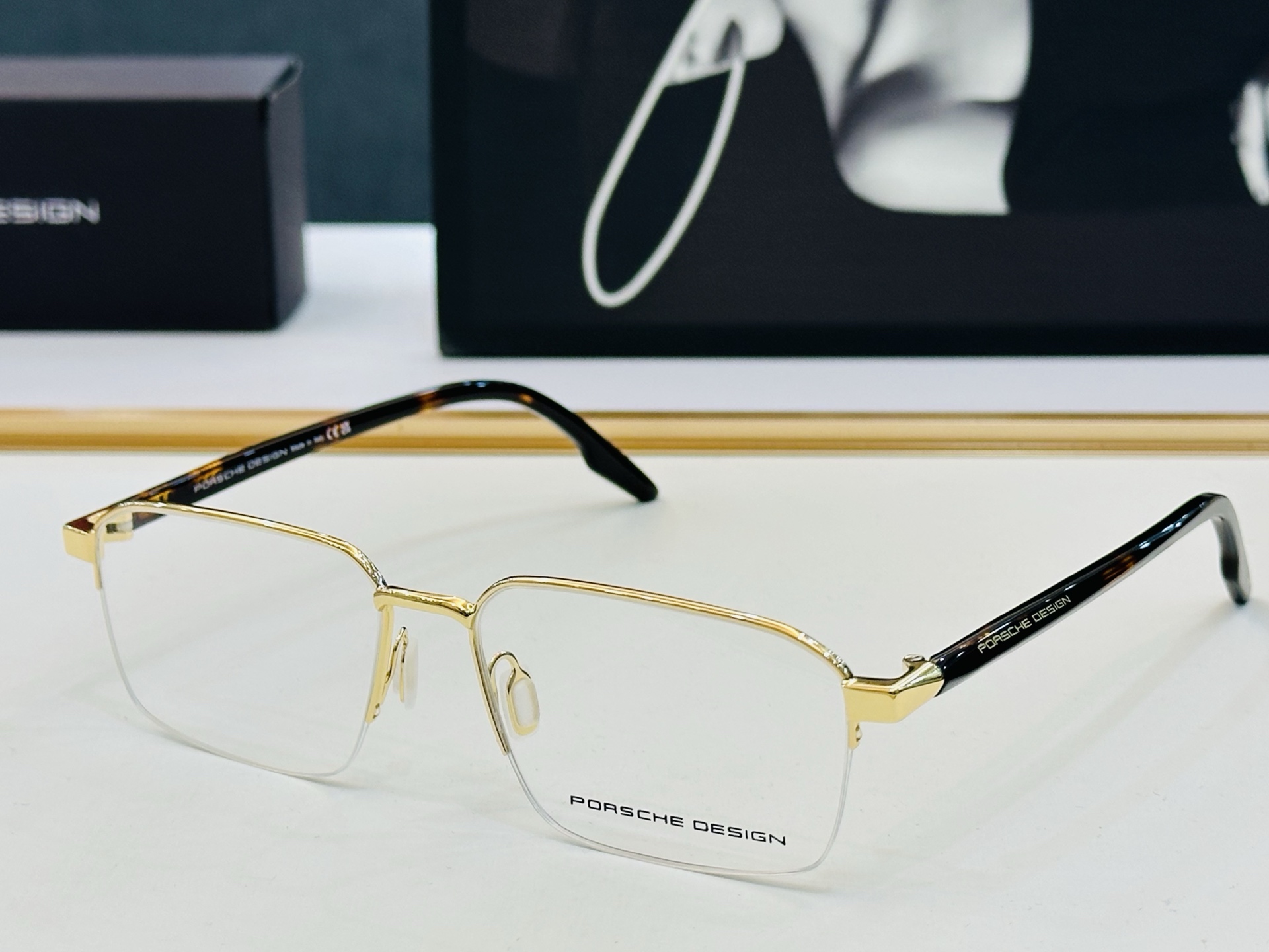 🌞保时家 Size：55口18-145 高档金属 💝[得意]超轻款 Z配光镜