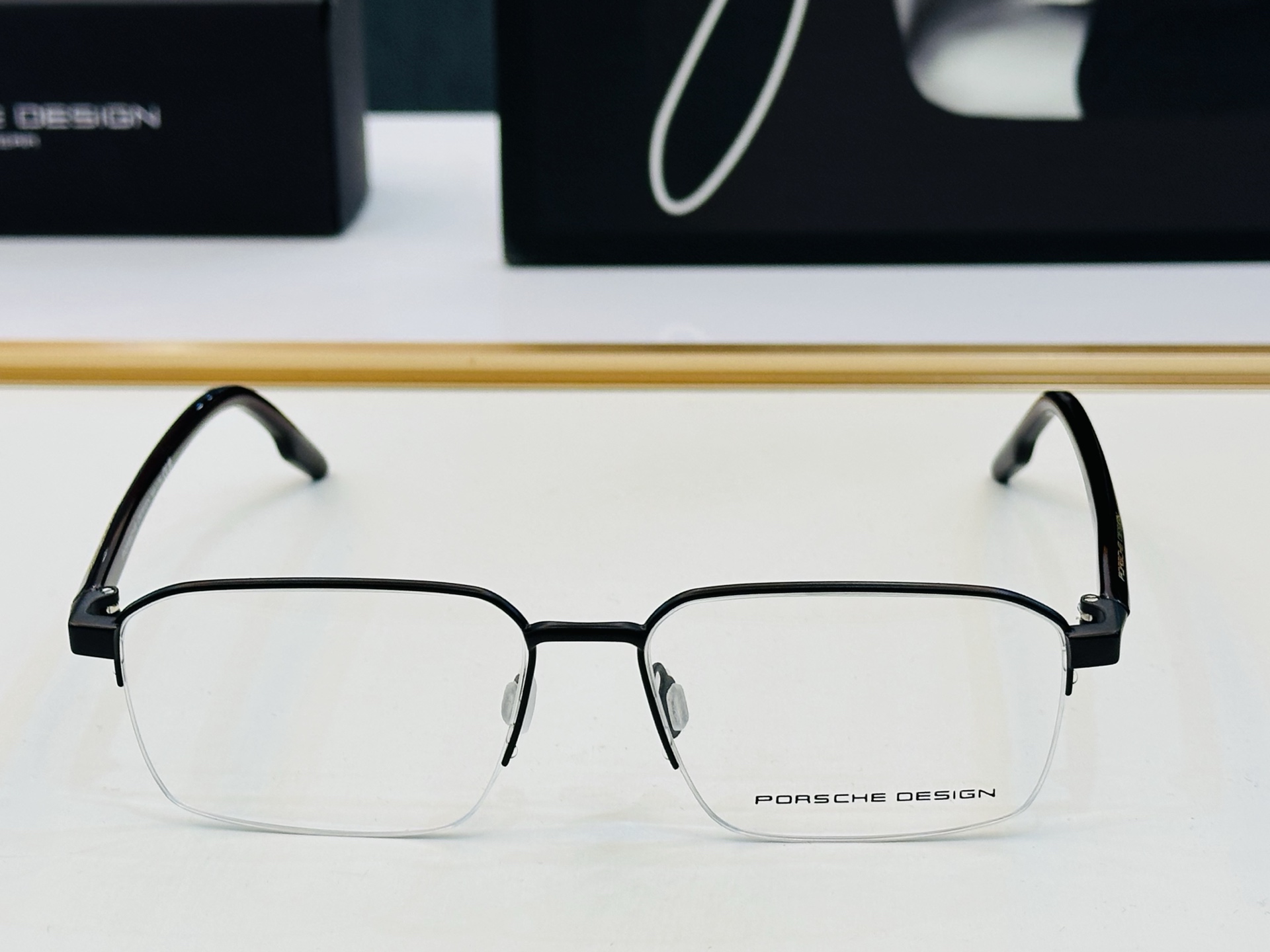 🌞保时家 Size：55口18-145 高档金属 💝[得意]超轻款 Z配光镜