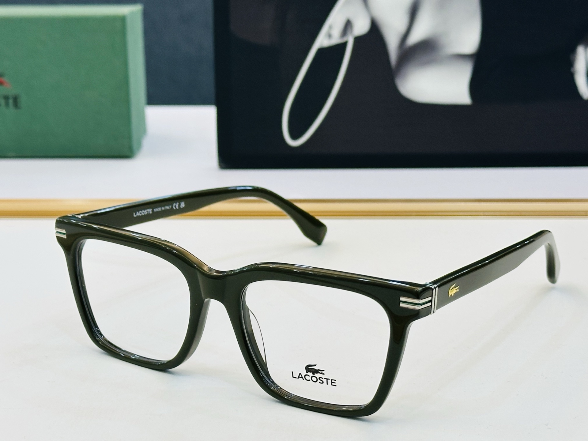 🆕 鳄鱼 LACOSTE 最新款L6056 Size：54口19-145 💫💫时尚舒适 💍Z超轻 配光架