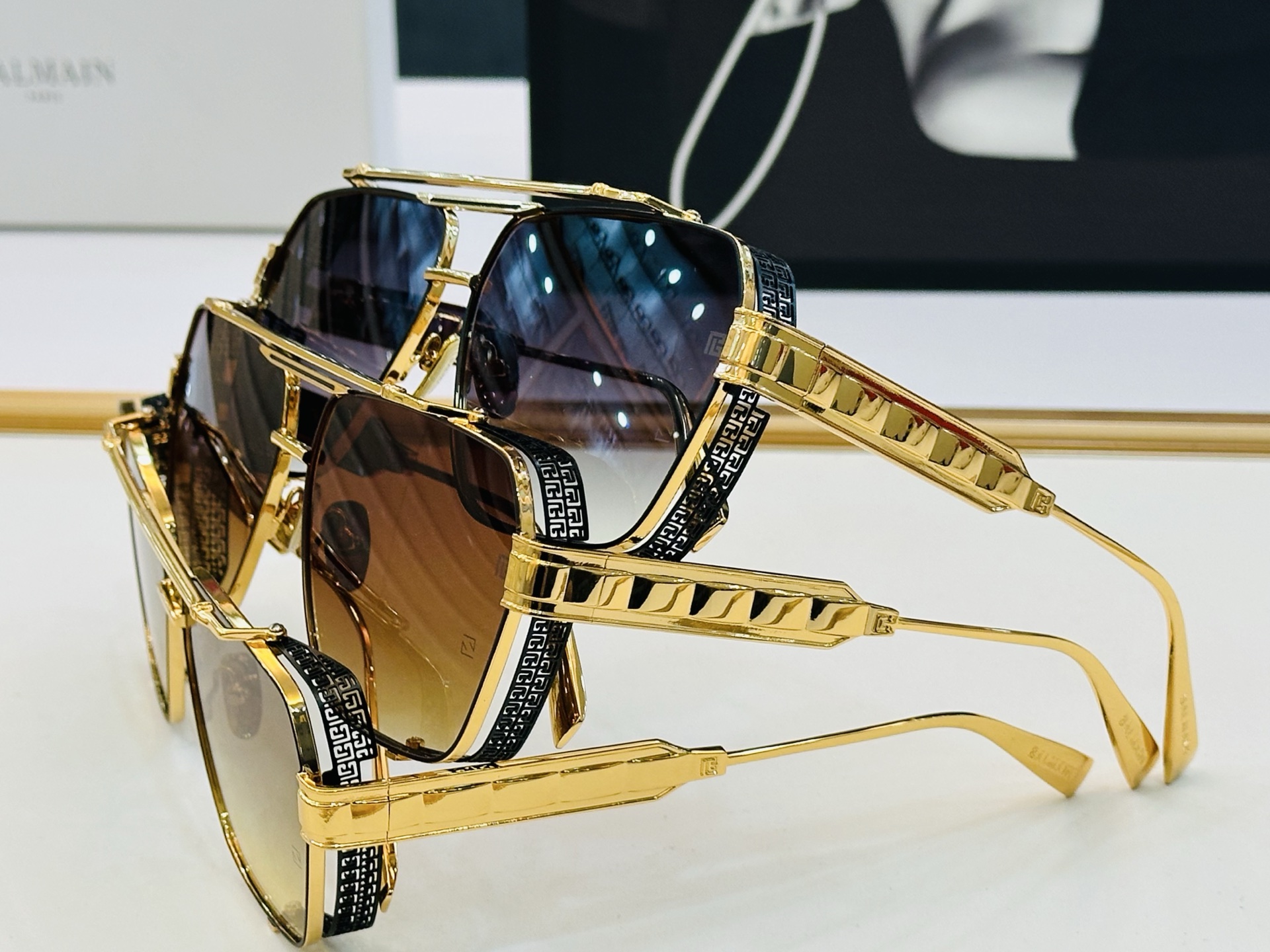 🆕 Balmain巴尔曼🌞男女款太阳镜BPS-155A内镀蓝膜 Size：62口13-143 🇨🇳🇨🇳🇨