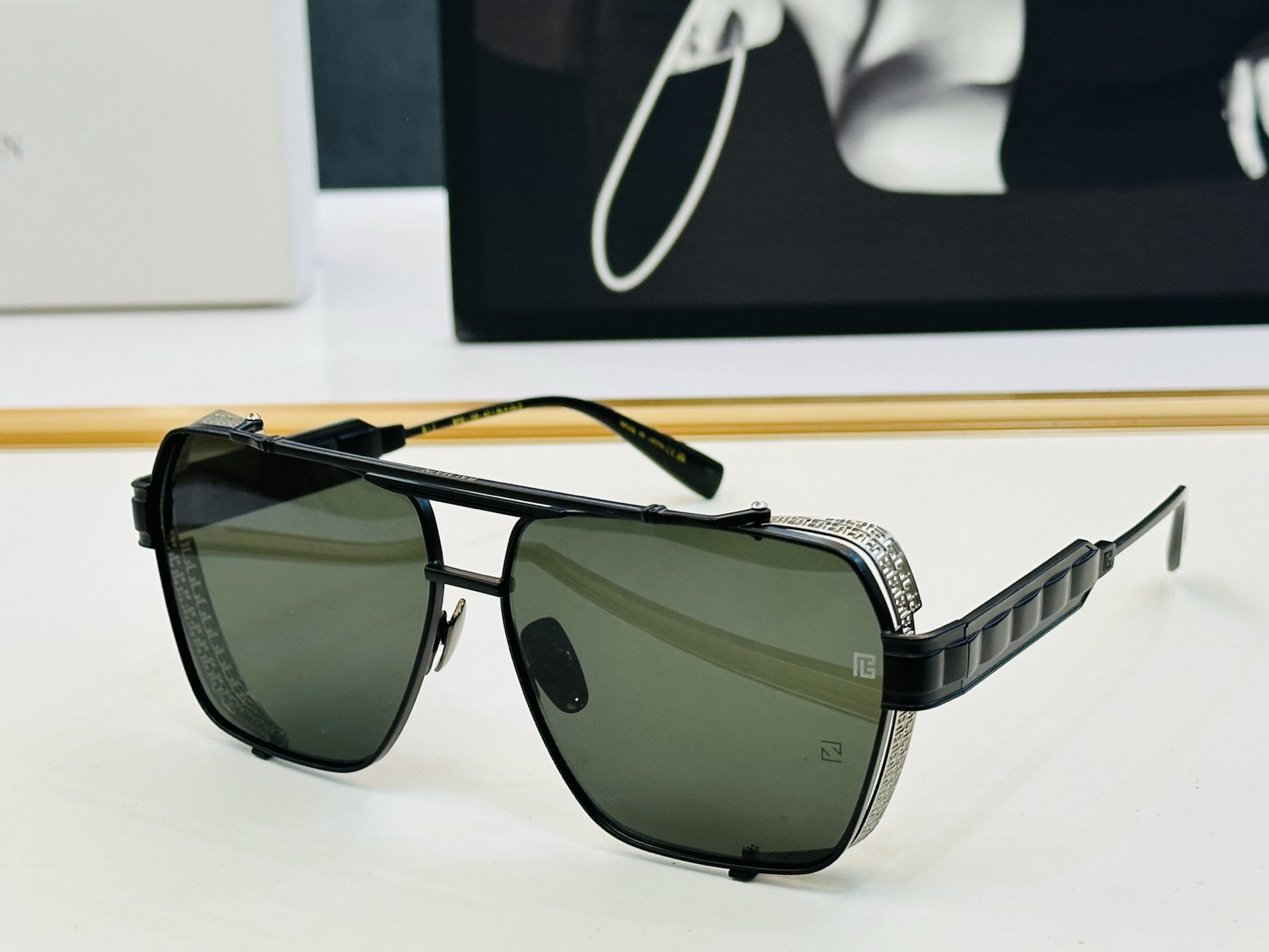 🆕 Balmain巴尔曼🌞男女款太阳镜BPS-155A内镀蓝膜 Size：62口13-143 🇨🇳🇨🇳🇨