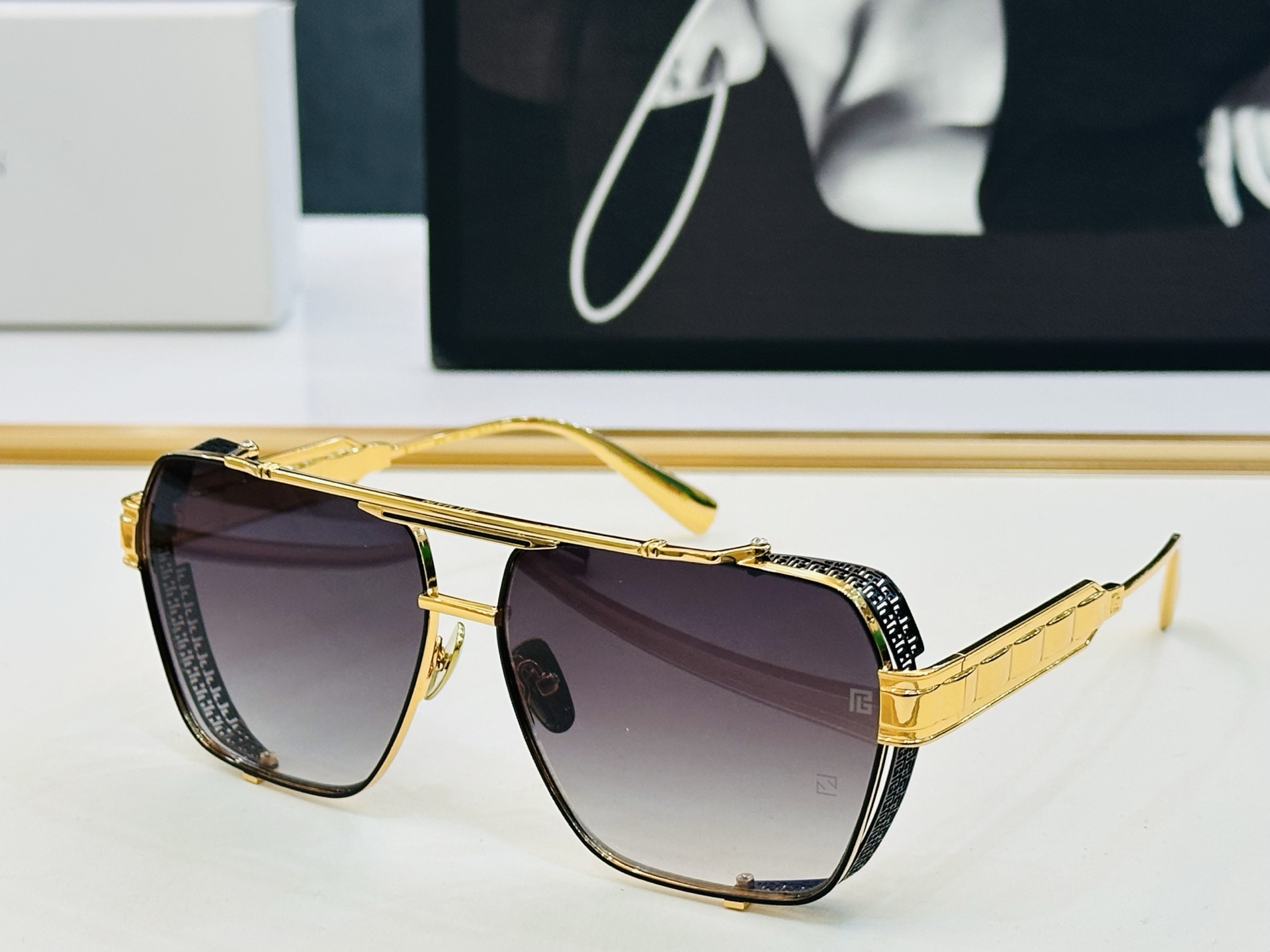 🆕 Balmain巴尔曼🌞男女款太阳镜BPS-155A内镀蓝膜 Size：62口13-143 🇨🇳🇨🇳🇨