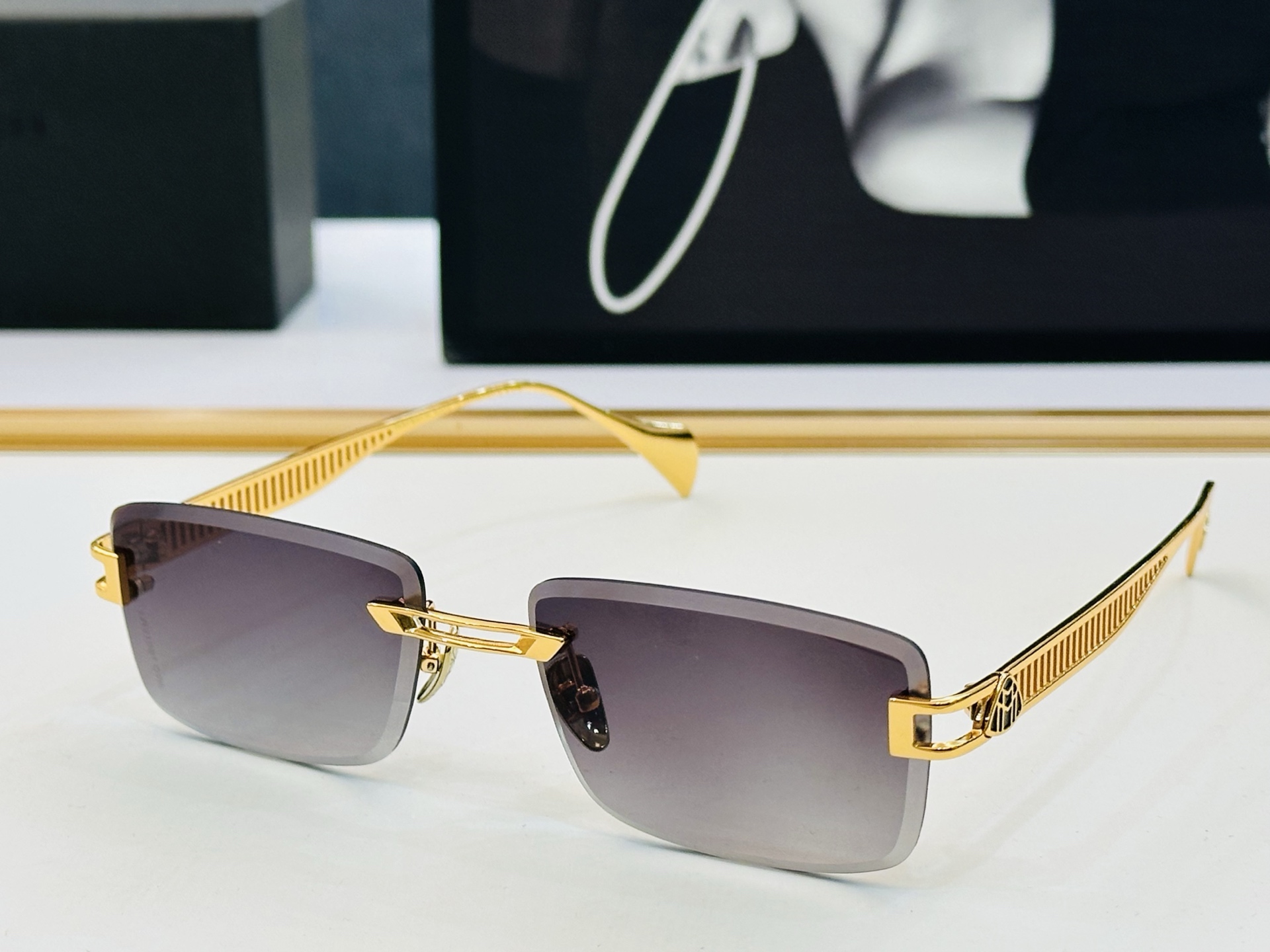 高品质 迈巴赫 🎉🎉做工精美💕💕MAYBAC*H Z149 Size：58口17-145 质感十足 XL