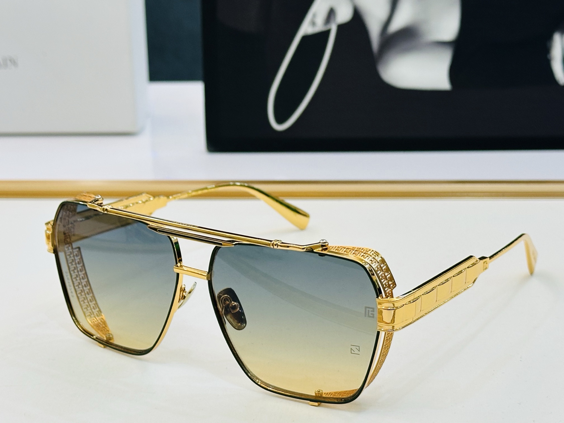 🆕 Balmain巴尔曼🌞男女款太阳镜BPS-155A内镀蓝膜 Size：62口13-143 🇨🇳🇨🇳🇨