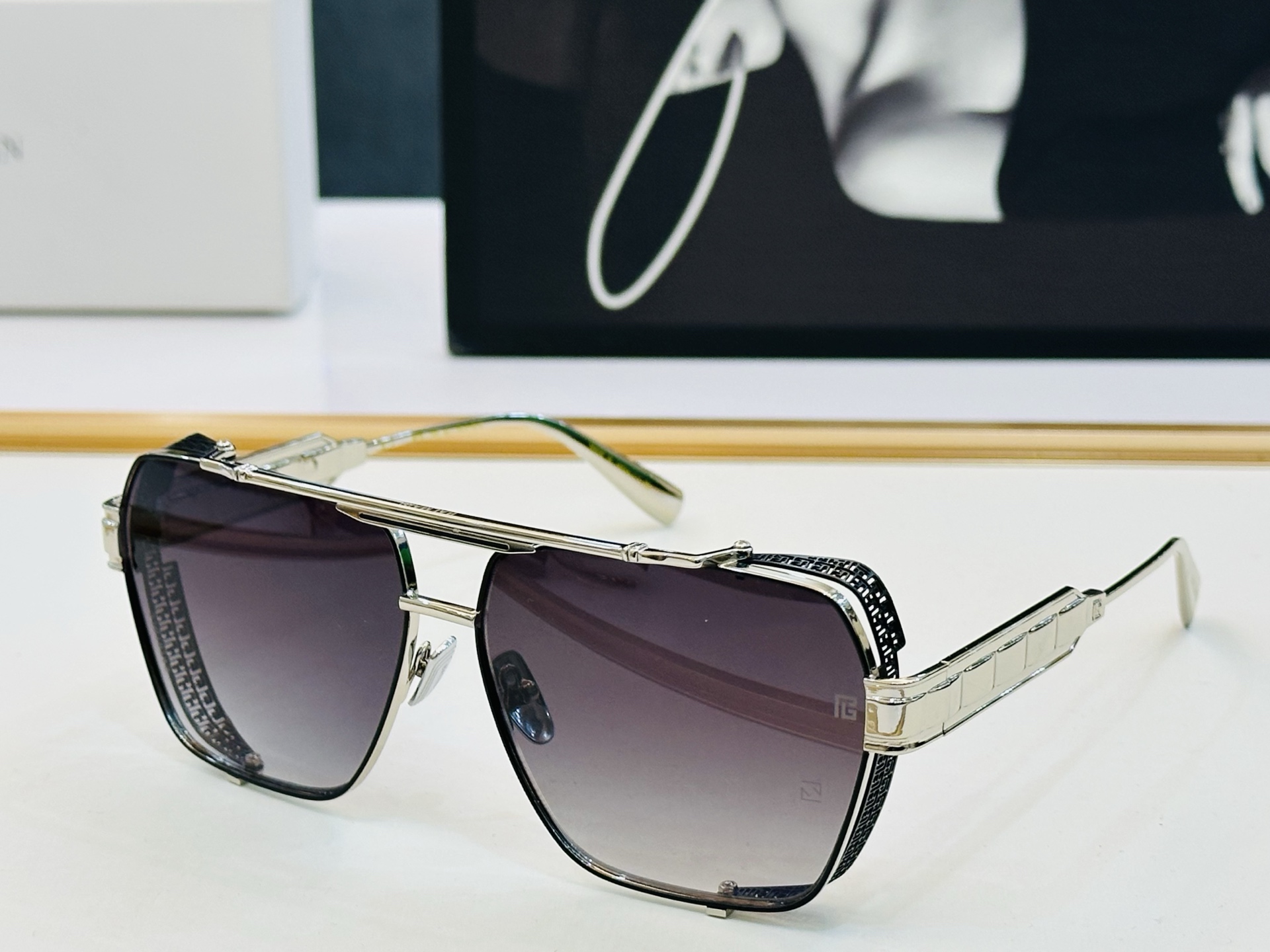 🆕 Balmain巴尔曼🌞男女款太阳镜BPS-155A内镀蓝膜 Size：62口13-143 🇨🇳🇨🇳🇨