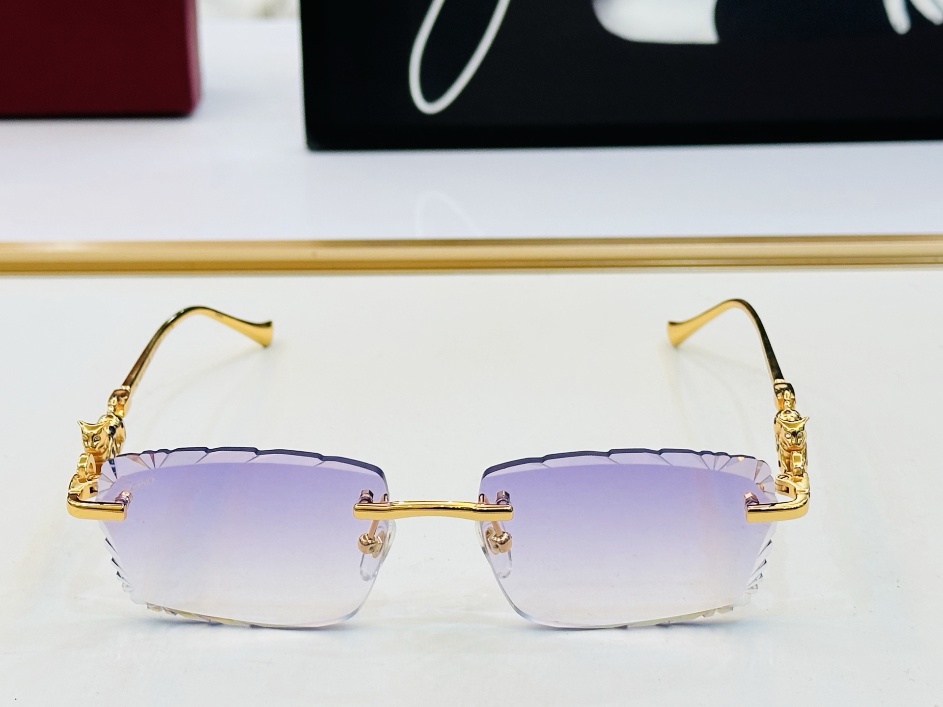 Cartie* 卡家 CT01821 太阳镜 Size：57口17-145 工艺精湛气质十足！bm男女同