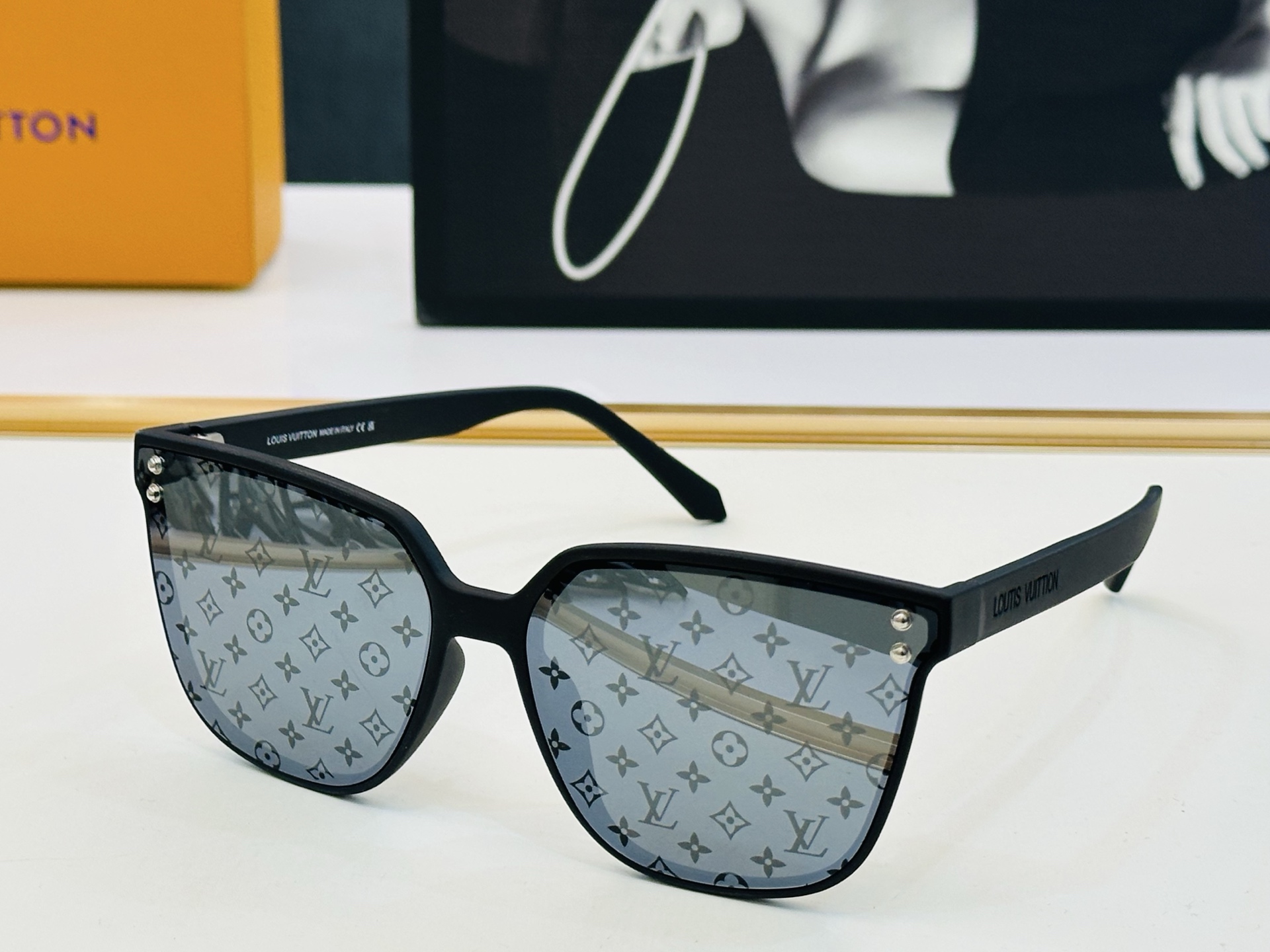 路易家 🎩Z2975W Size：63口17-145 充满活力的 展现独特个性🌟展现大气的你 一高品质 