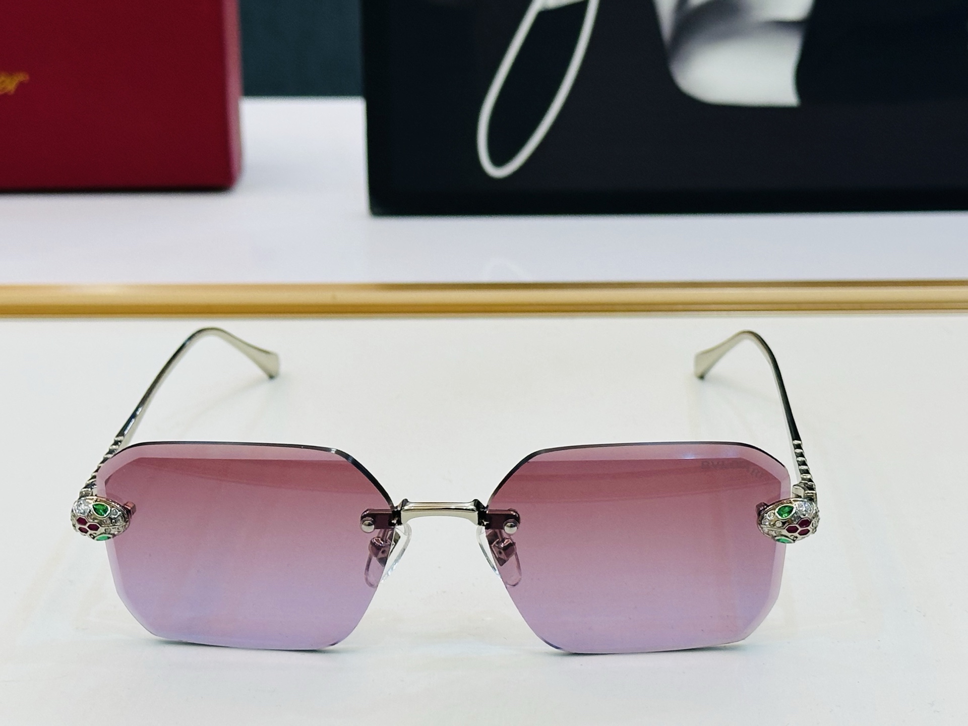 🆕 原版Cartie* 卡家 太阳镜 CT41601U Size：57口17-145电镀工艺精湛大牌品 