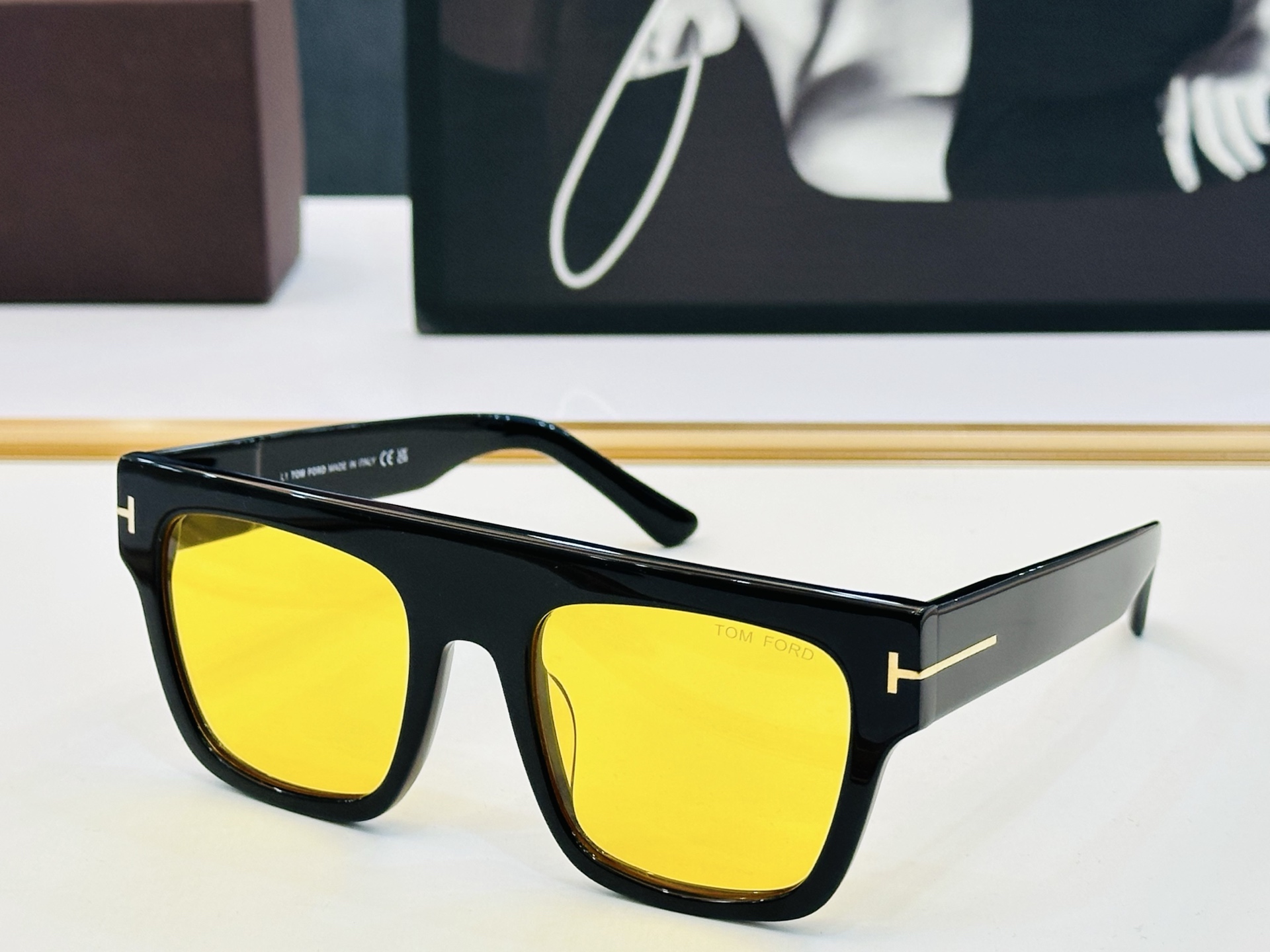 🎉TOM FOR*🎉汤姆家 Model: FT0947 Size：52口22-145 时尚框 板材太阳镜