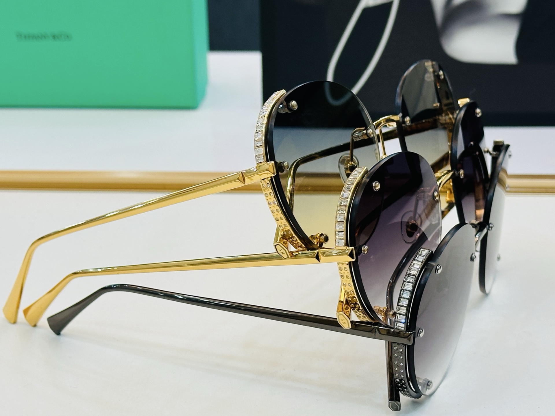 蒂芙家 Tiffany & CO. TF3110 Size：59口20-142 时尚太阳镜架 👍b多色可