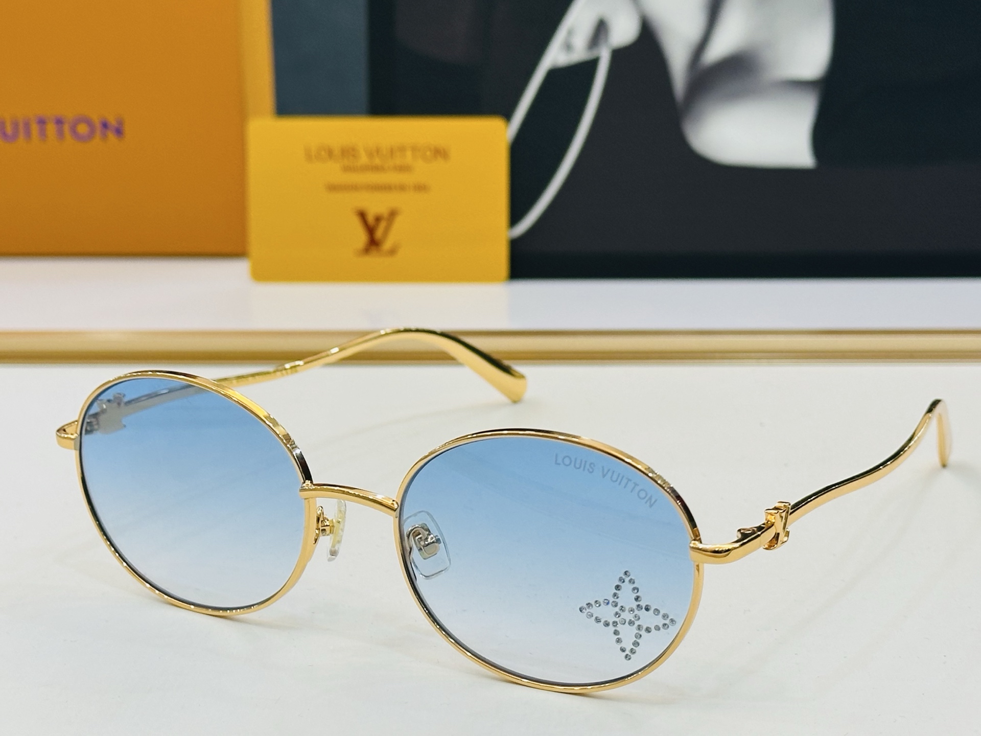 路易家 🎩Z1666LU Size：55口19-145 充满活力的 展现独特个性🌟展现大气的你 K高品质