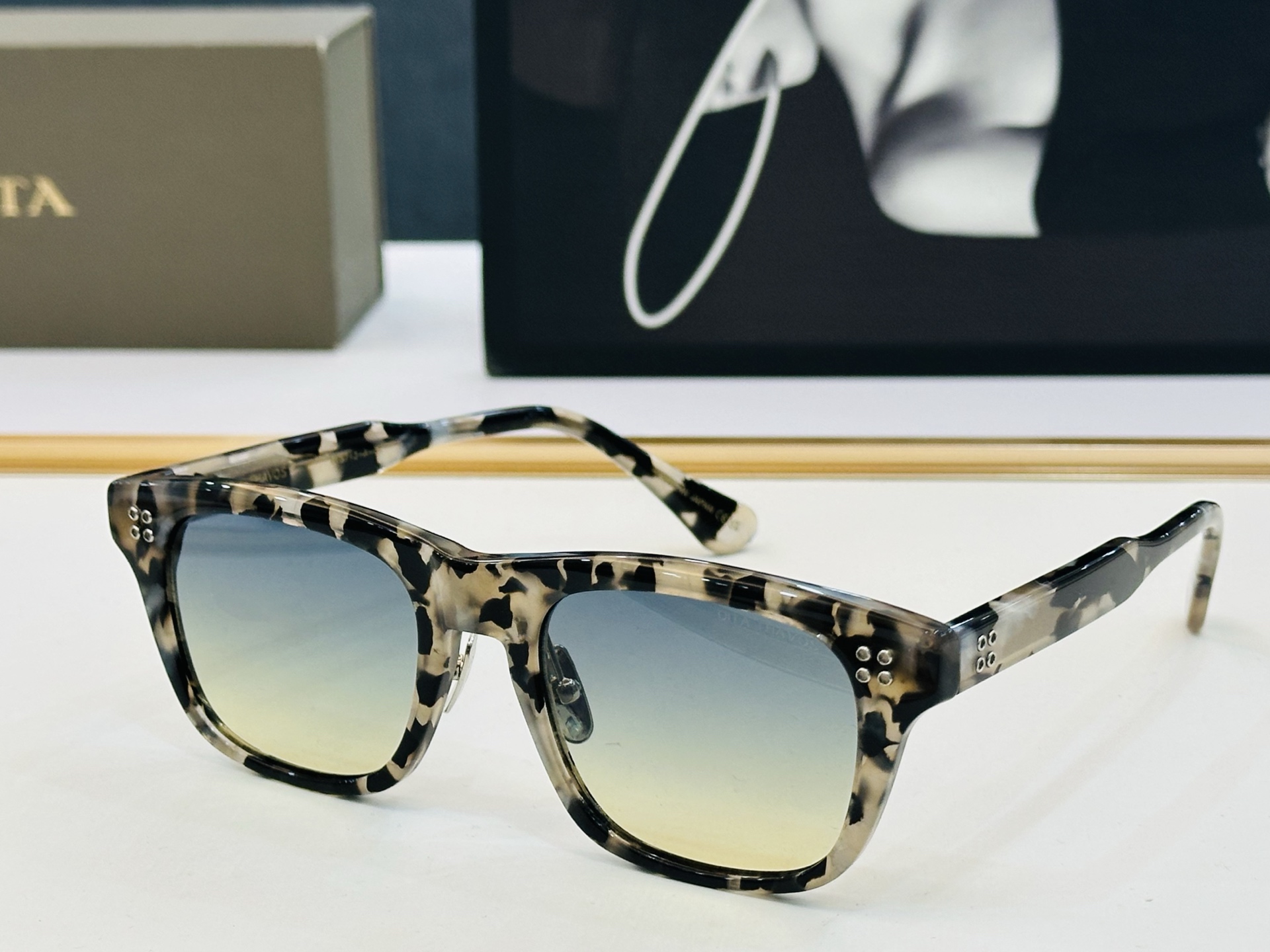 官网款 DlT* 迪塔 DTS713 Size：53口21-146 意大利最新原单货 [得意][得意]男