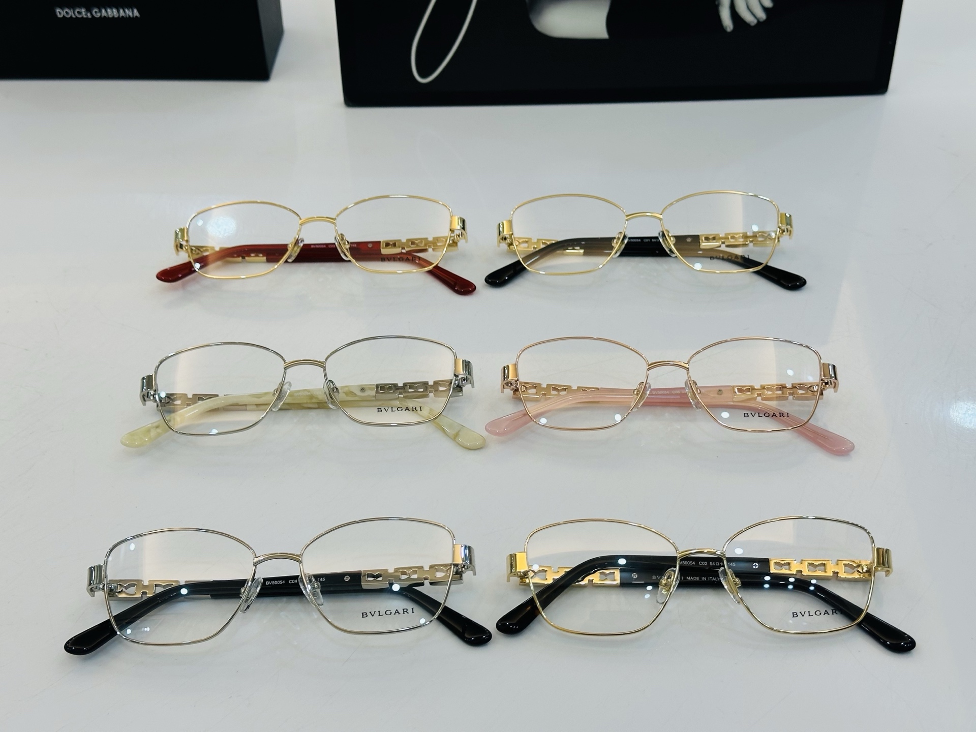 🆕款 官网同售 宝格家 BV50054 👍 Size ：54口16-145 绝对要买😎品质非常完美 L出