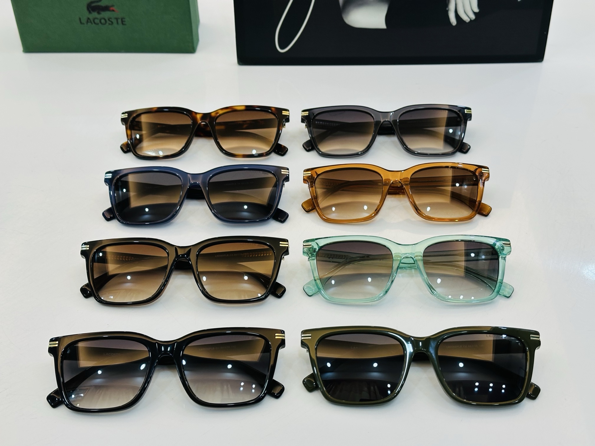 🆕 鳄鱼 LACOSTE 最新款L6056 Size：54口19-145 💫💫时尚舒适 💍Z超轻