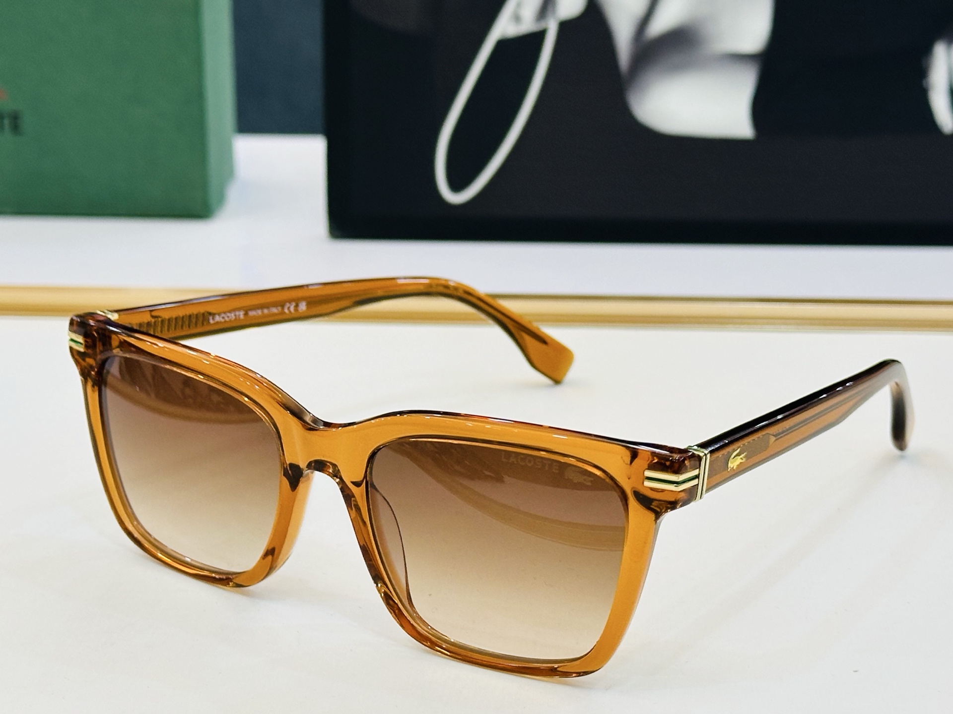 🆕 鳄鱼 LACOSTE 最新款L6056 Size：54口19-145 💫💫时尚舒适 💍Z超轻