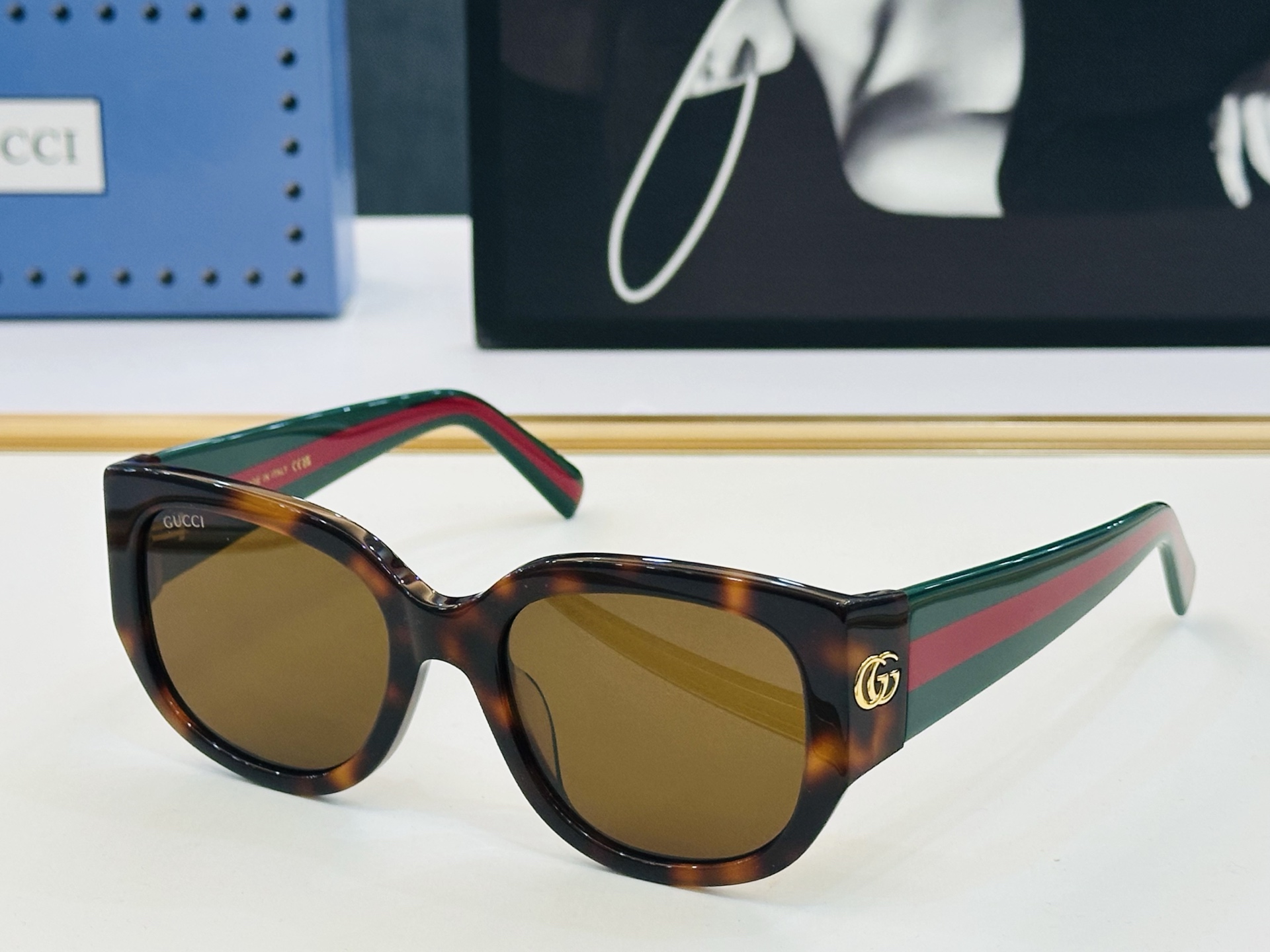 🔺GUCC*🔻 古家GG1587S Size：53口20-140 女士款 搭配镜框🔝🔝D时尚靓丽 个性十