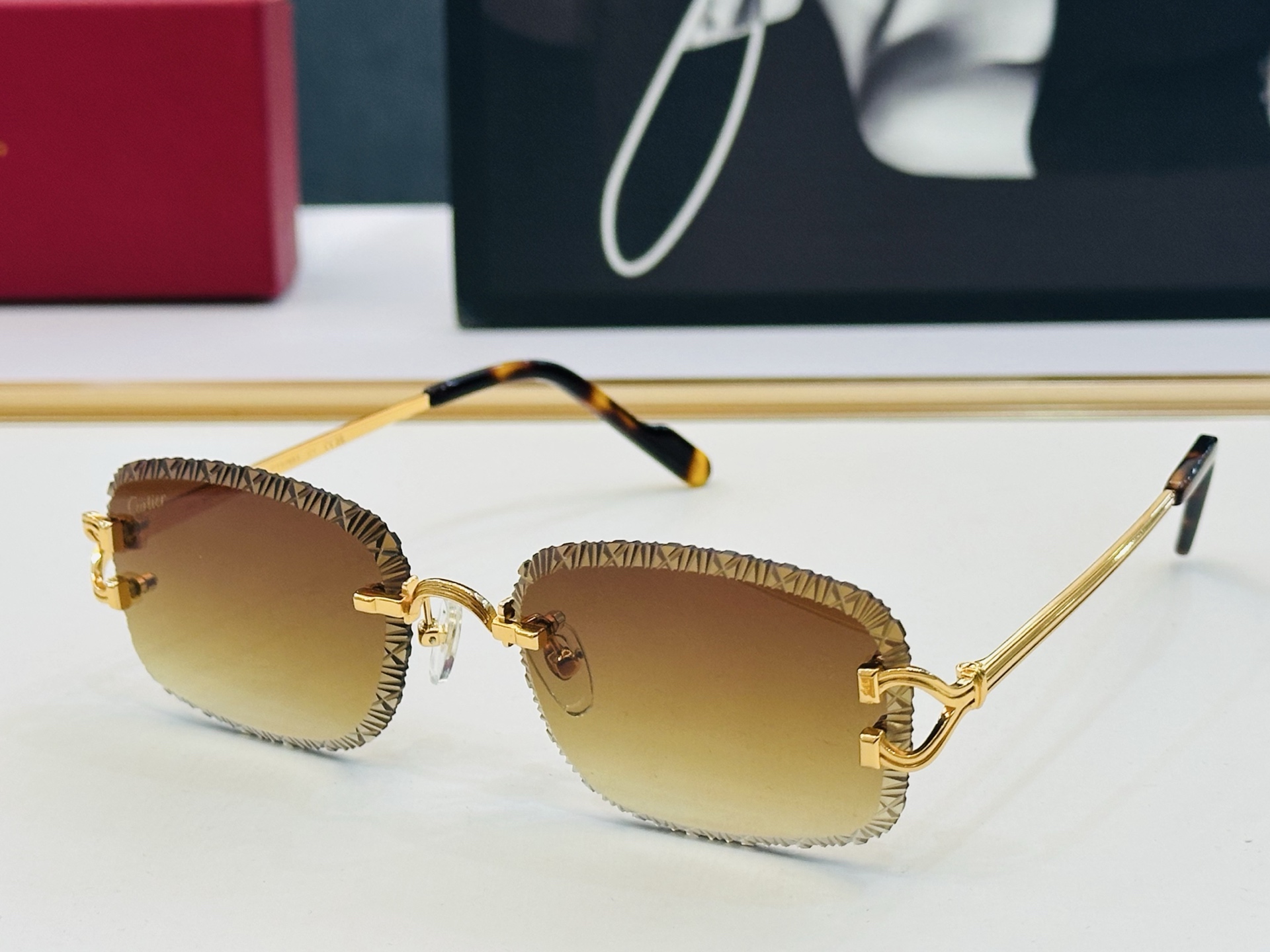 🆕 原版Cartie* 卡家 太阳镜 CT0768S Size：57口17-142 电镀工艺精湛大牌品 