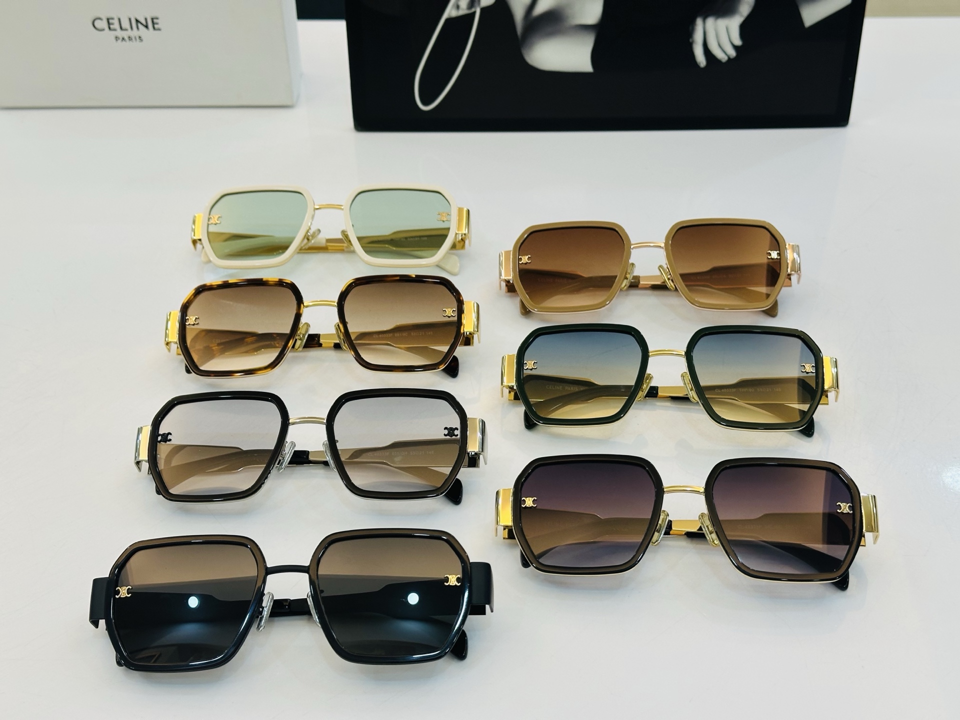 【CELINE】赛琳 CL40333F Size：53口21-145 一直热销的款式 欧美风 L光泽度好