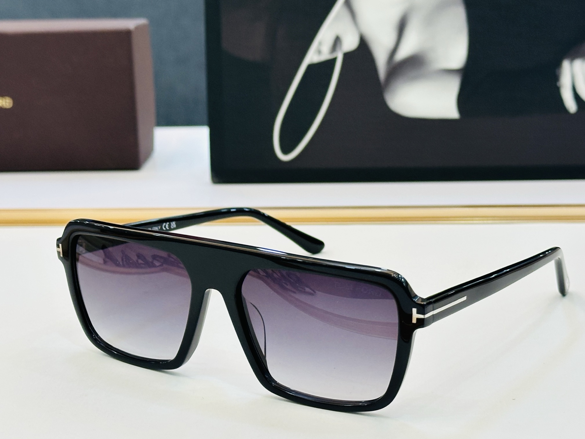 🆕款 TOM FORD🏇汤姆家 MODEL:FT1176 Size：56口15-145 🈷️😍时尚潮流 