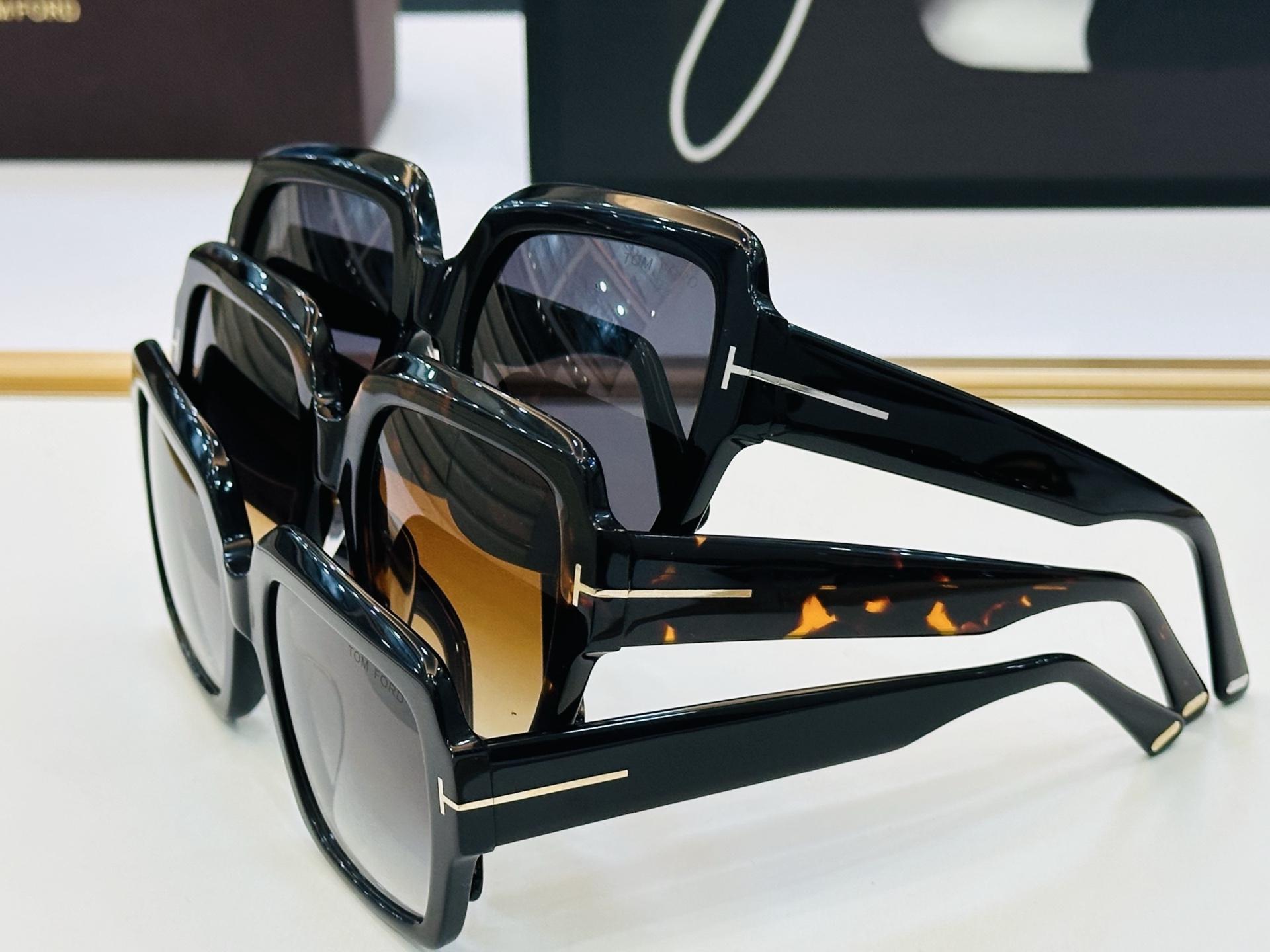 🔺TOM FOR*🔻 汤姆家 官网新款 FT1082 Size：61口12-145 经典时尚 🔝🔝C采用