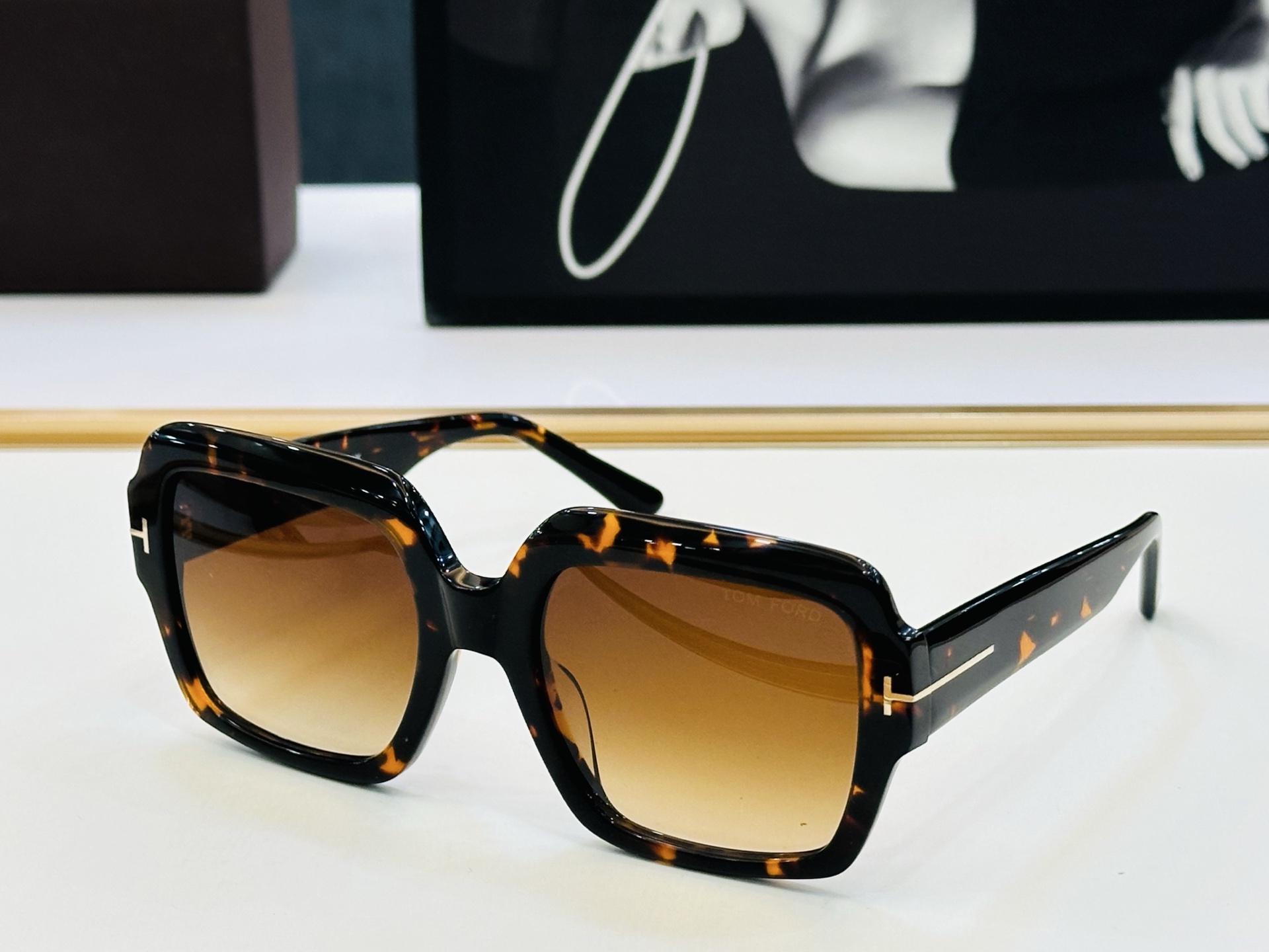 🔺TOM FOR*🔻 汤姆家 官网新款 FT1082 Size：61口12-145 经典时尚 🔝🔝C采用