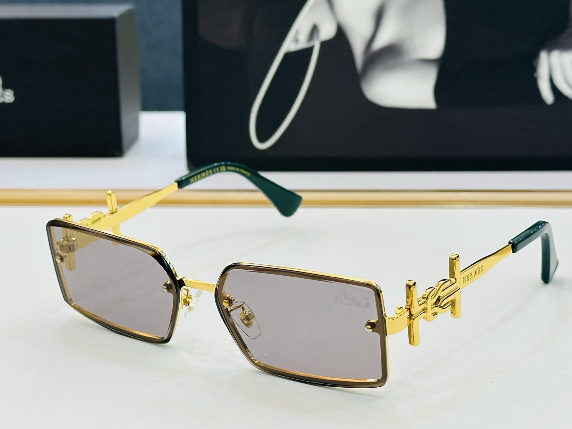 爱马仕 网红款 9716 Size：60口16-145 👏🎉超级经典 高品质墨镜🎈色][色] 倍戴豪无压