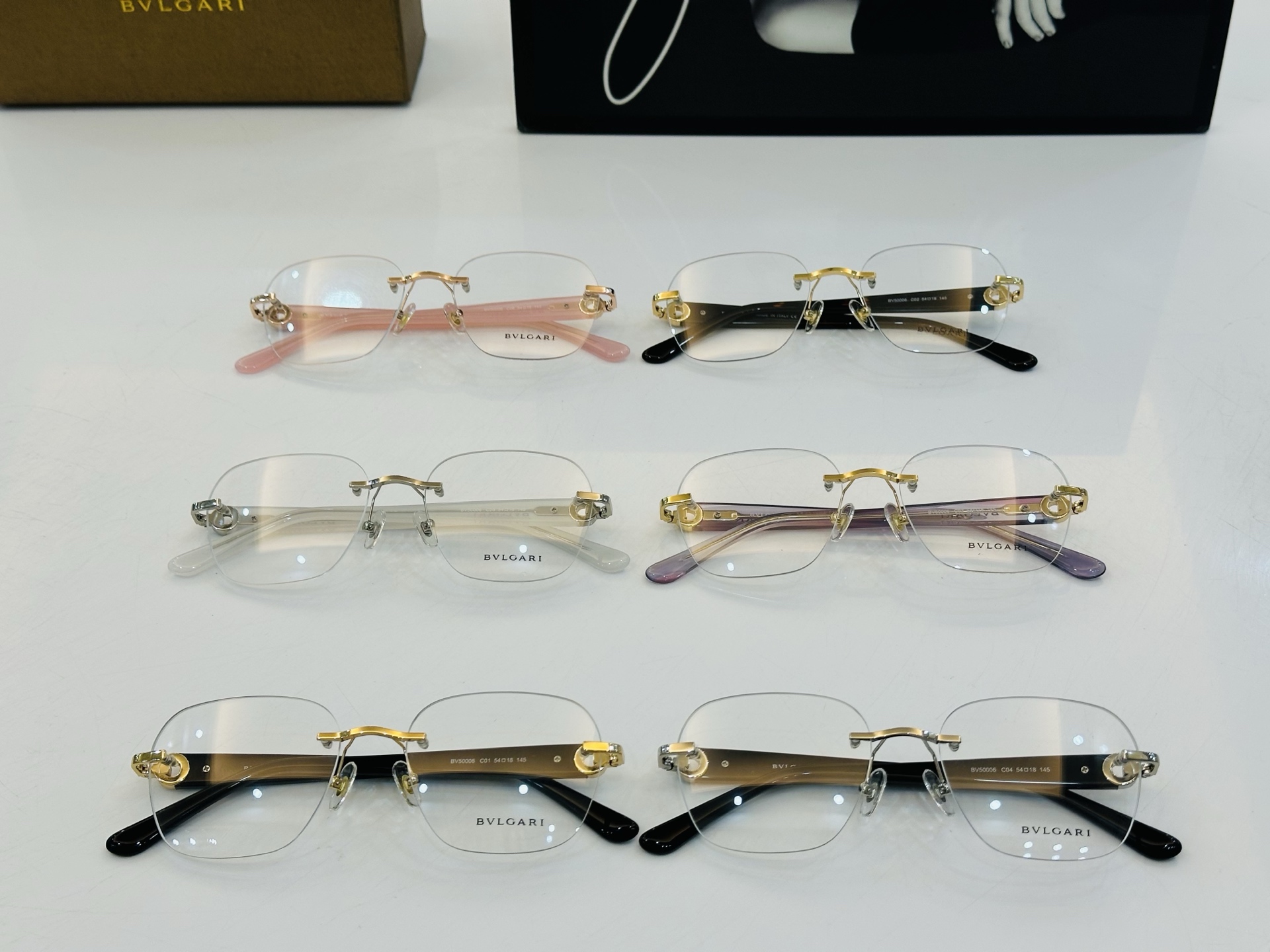 🆕款 官网同售 宝格家 BV50006 👍 Size ：54口18-145 绝对要买😎品质非常完美 L出