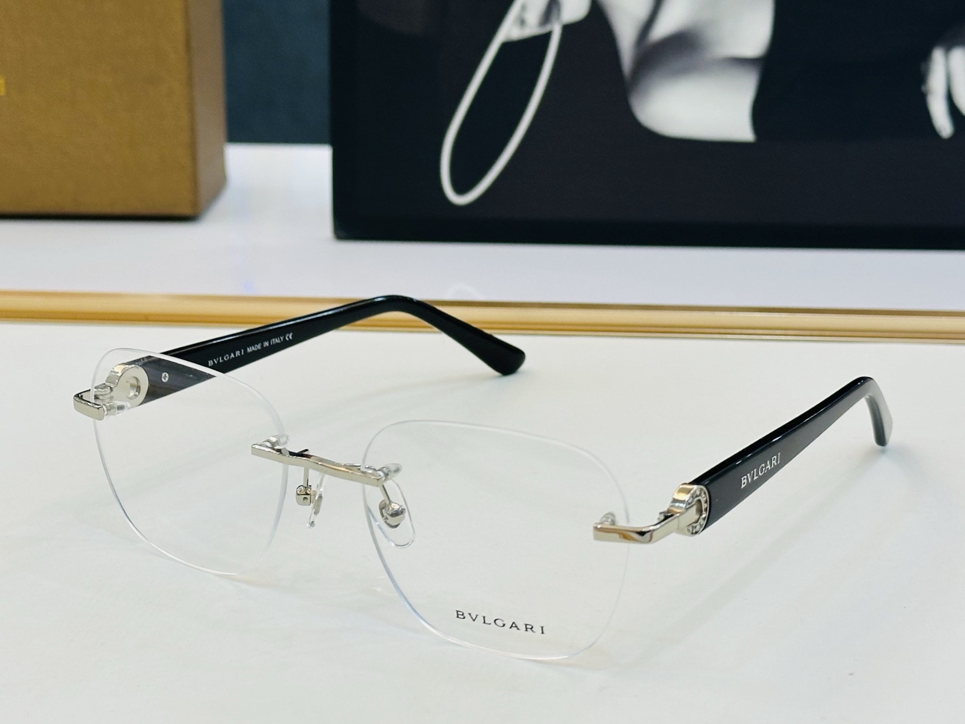 🆕款 官网同售 宝格家 BV50006 👍 Size ：54口18-145 绝对要买😎品质非常完美 L出