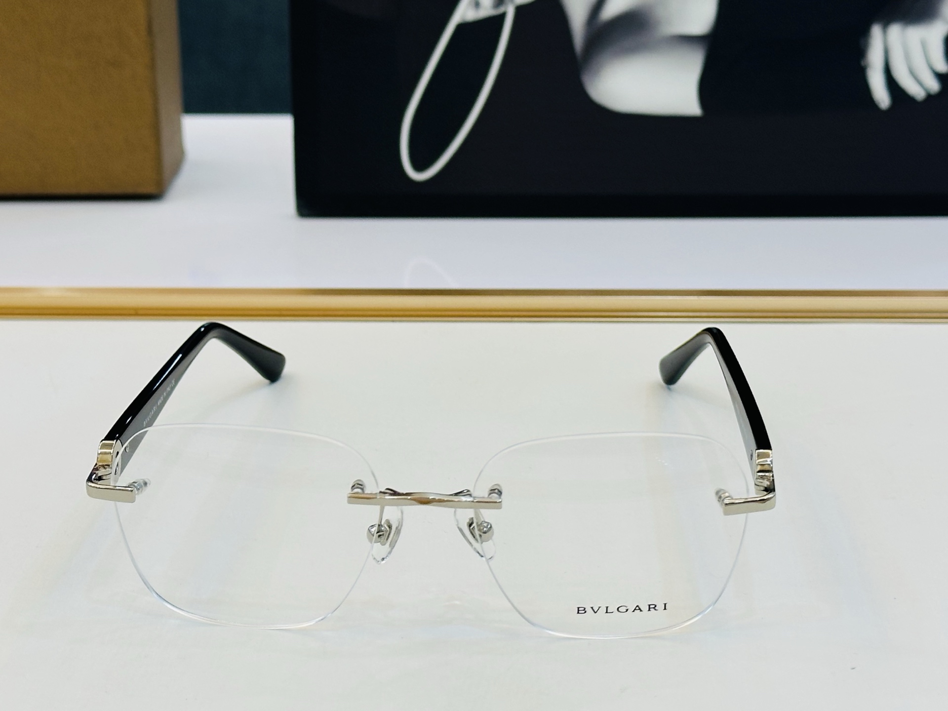 🆕款 官网同售 宝格家 BV50006 👍 Size ：54口18-145 绝对要买😎品质非常完美 L出