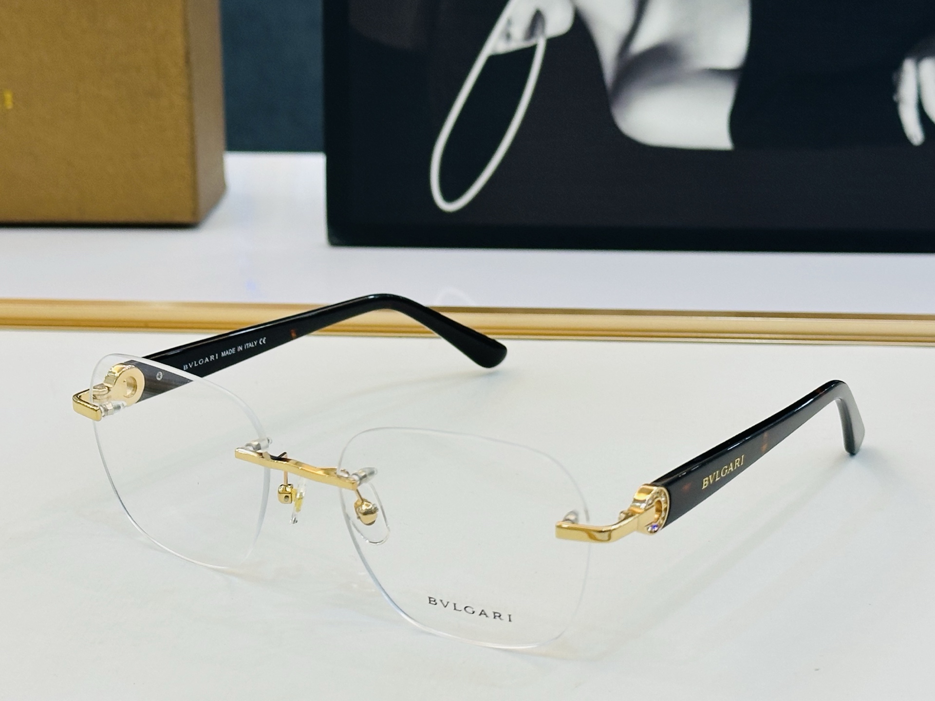 🆕款 官网同售 宝格家 BV50006 👍 Size ：54口18-145 绝对要买😎品质非常完美 L出