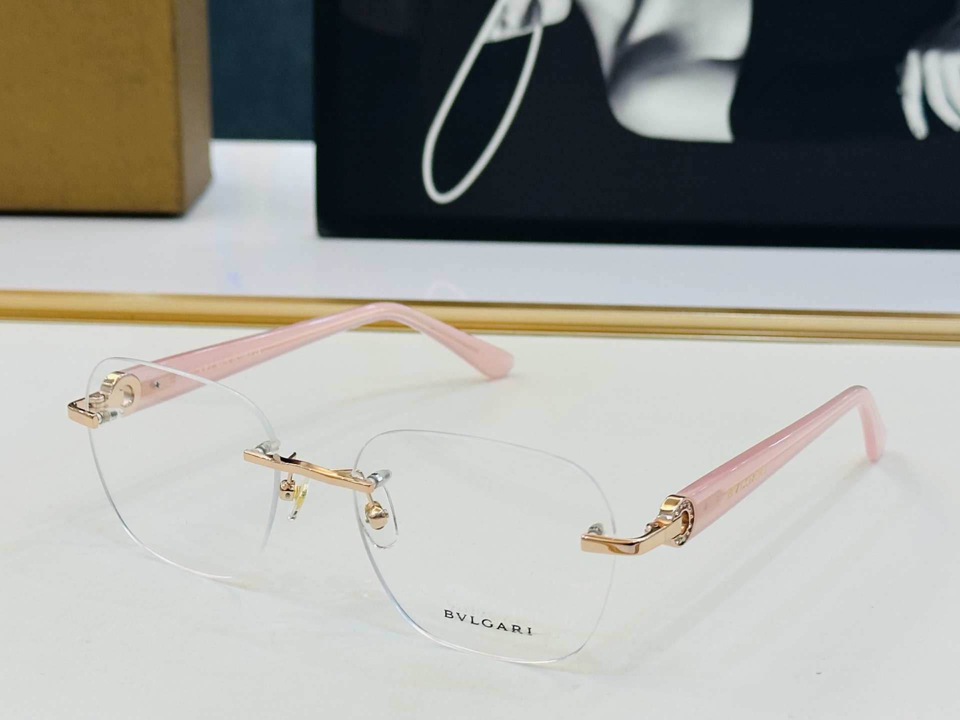 🆕款 官网同售 宝格家 BV50006 👍 Size ：54口18-145 绝对要买😎品质非常完美 L出