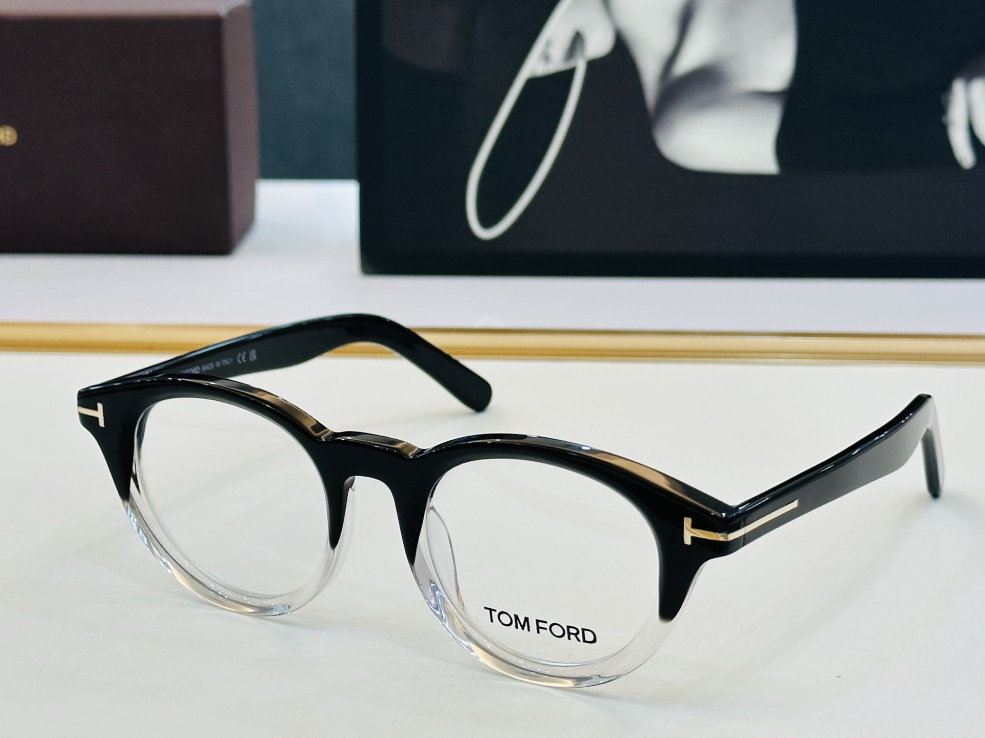 🔺TOM FOR*🔻 汤姆家 官网新款 FT5931 Size：50口21-145 经典时尚 🔝🔝Z采用