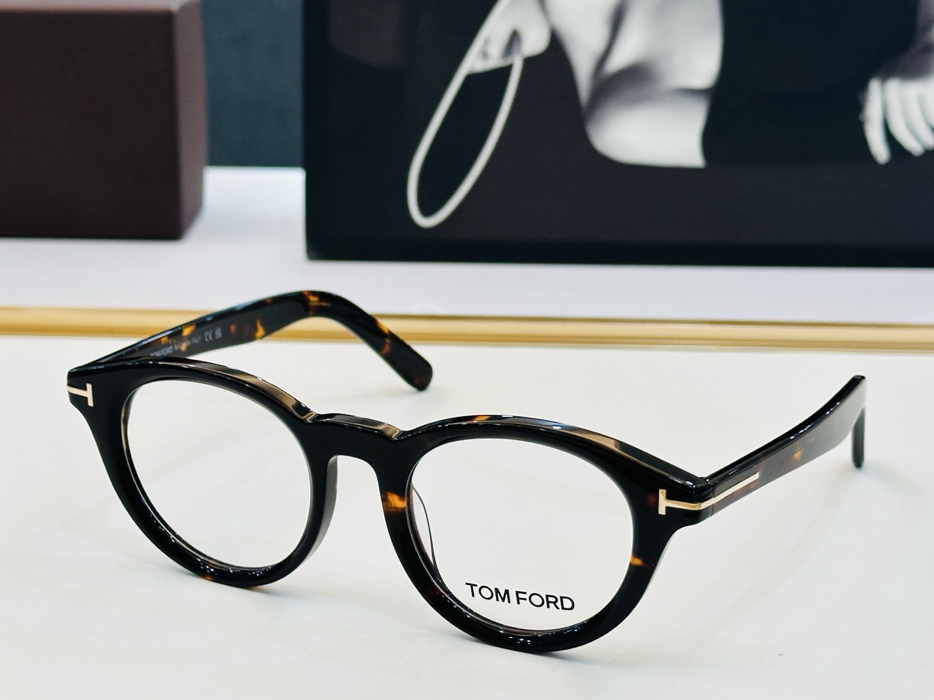 🔺TOM FOR*🔻 汤姆家 官网新款 FT5931 Size：50口21-145 经典时尚 🔝🔝Z采用