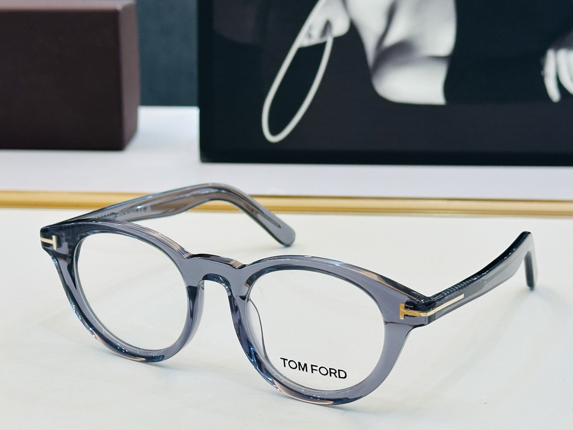 🔺TOM FOR*🔻 汤姆家 官网新款 FT5931 Size：50口21-145 经典时尚 🔝🔝Z采用