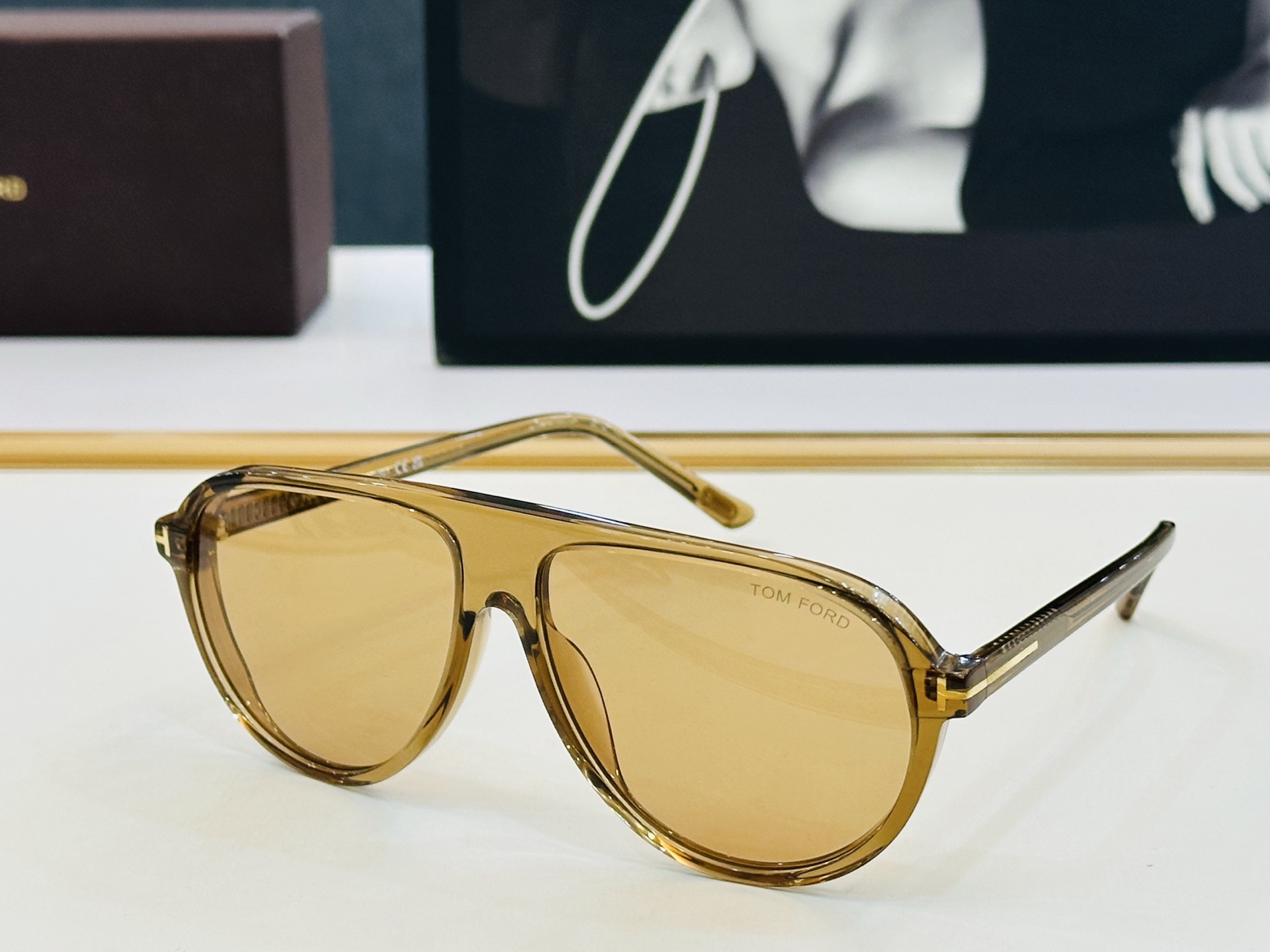 🆕款 TOM FORD🏇汤姆家 MODEL: FT1023 size：58口15-145 🈷️😍C 时尚