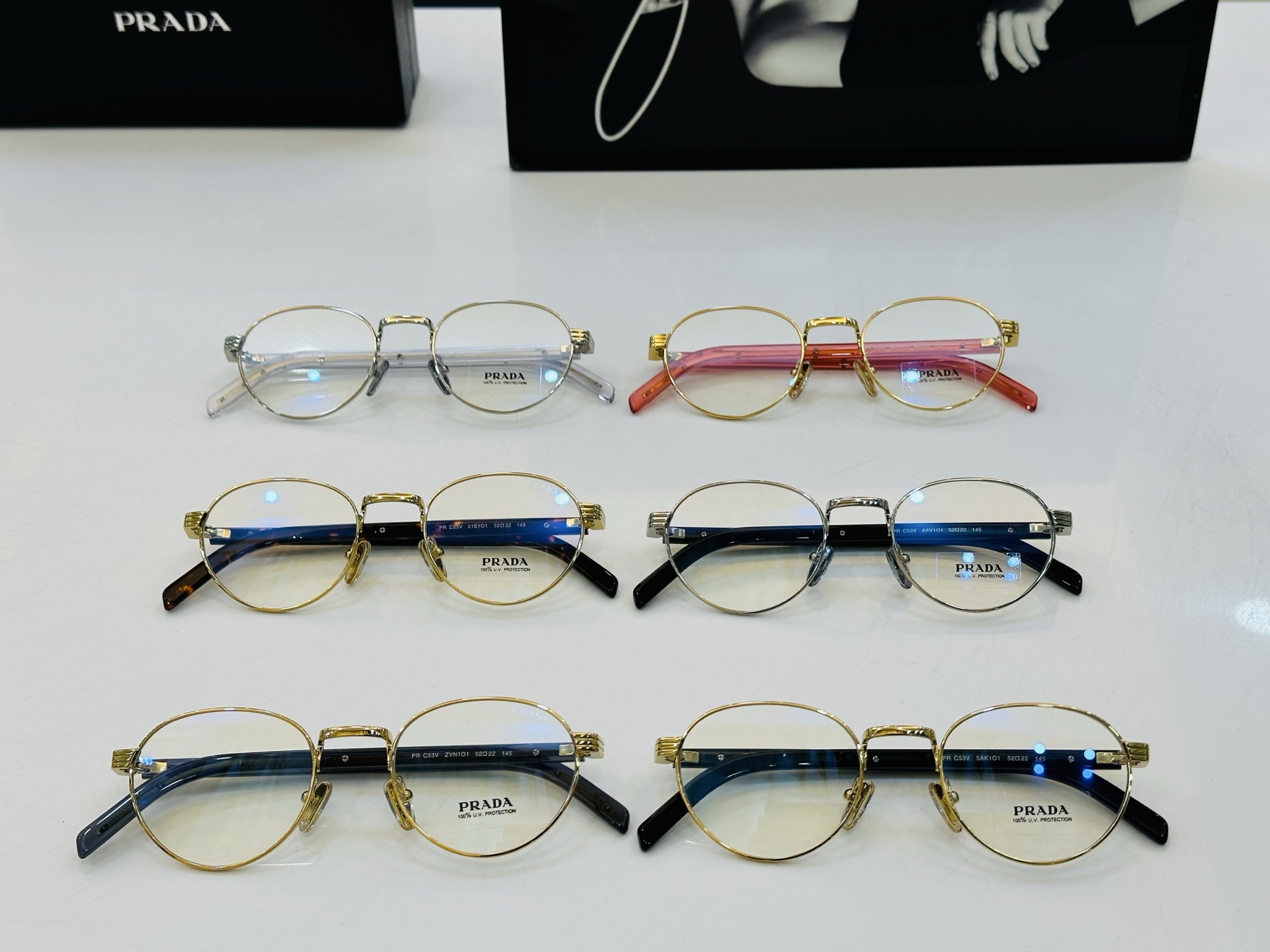 🔺PRAD*🔻普家 PR C53V Size：52口22-145 眼镜系列堪称精湛制作 彰显独特个 一最