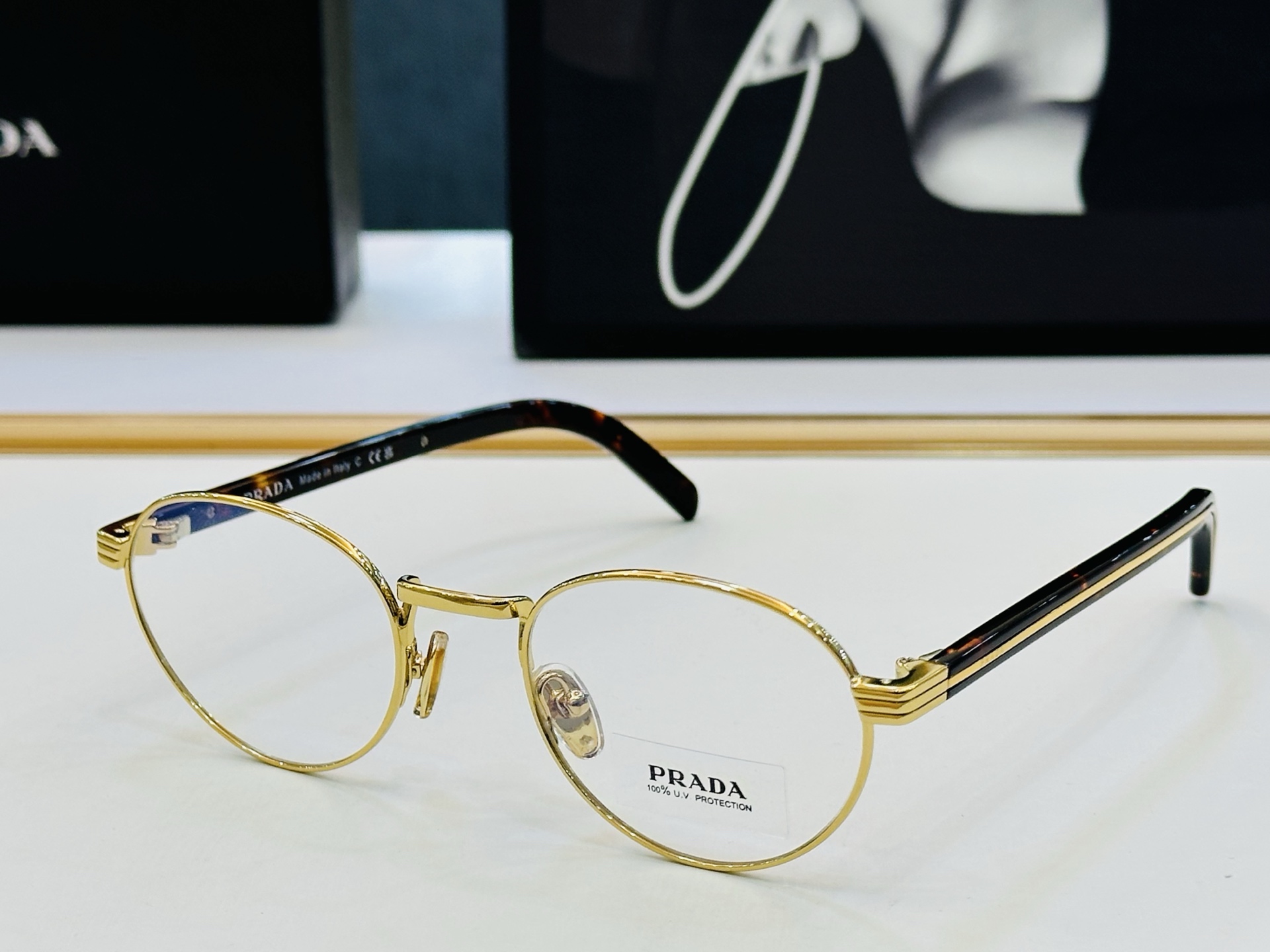 🔺PRAD*🔻普家 PR C53V Size：52口22-145 眼镜系列堪称精湛制作 彰显独特个 一最