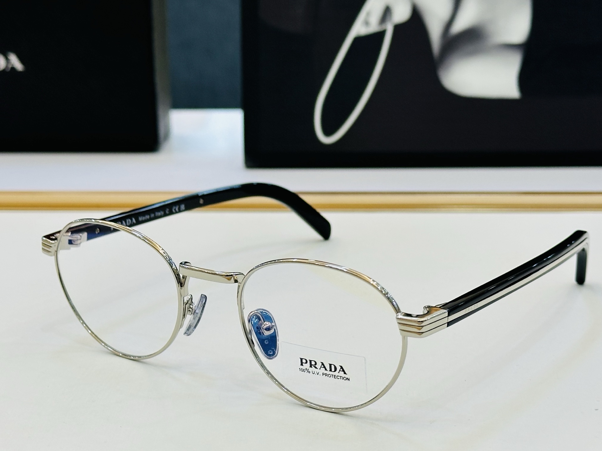 🔺PRAD*🔻普家 PR C53V Size：52口22-145 眼镜系列堪称精湛制作 彰显独特个 一最