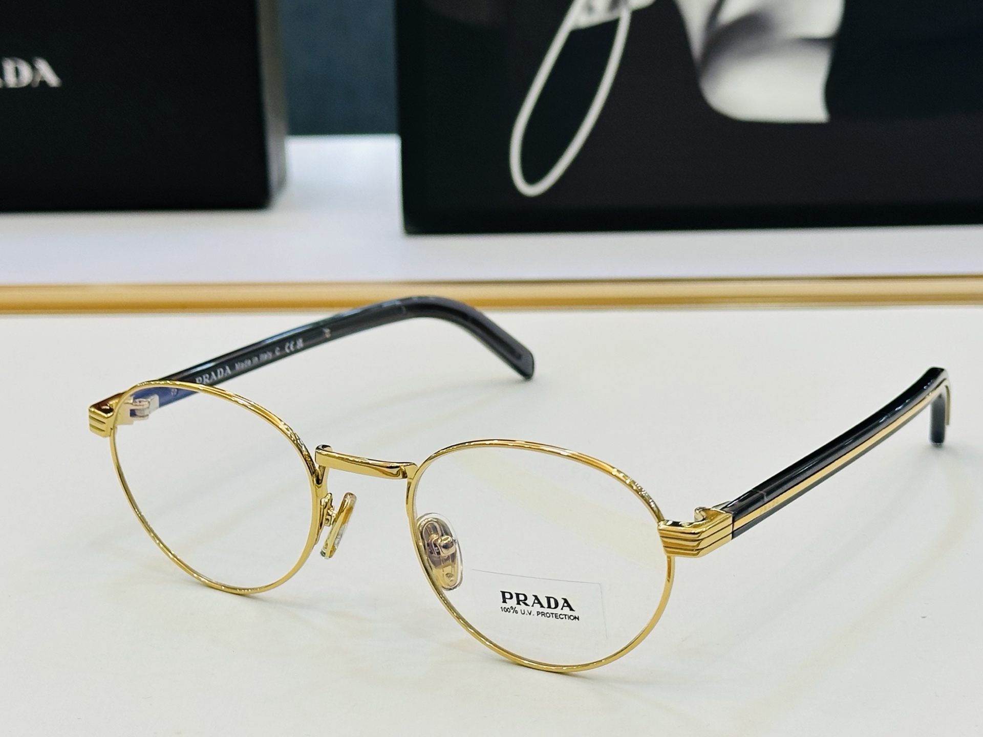 🔺PRAD*🔻普家 PR C53V Size：52口22-145 眼镜系列堪称精湛制作 彰显独特个 一最