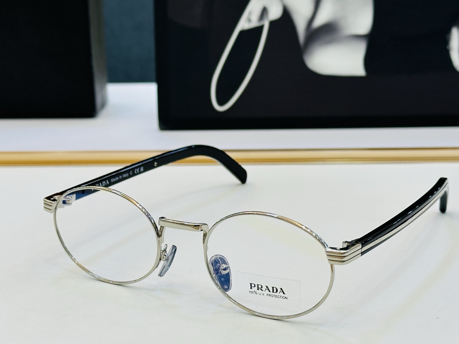 🔺PRAD*🔻普家 PR C55V Size：51口22-145 眼镜系列堪称精湛制作 彰显独特个 一最