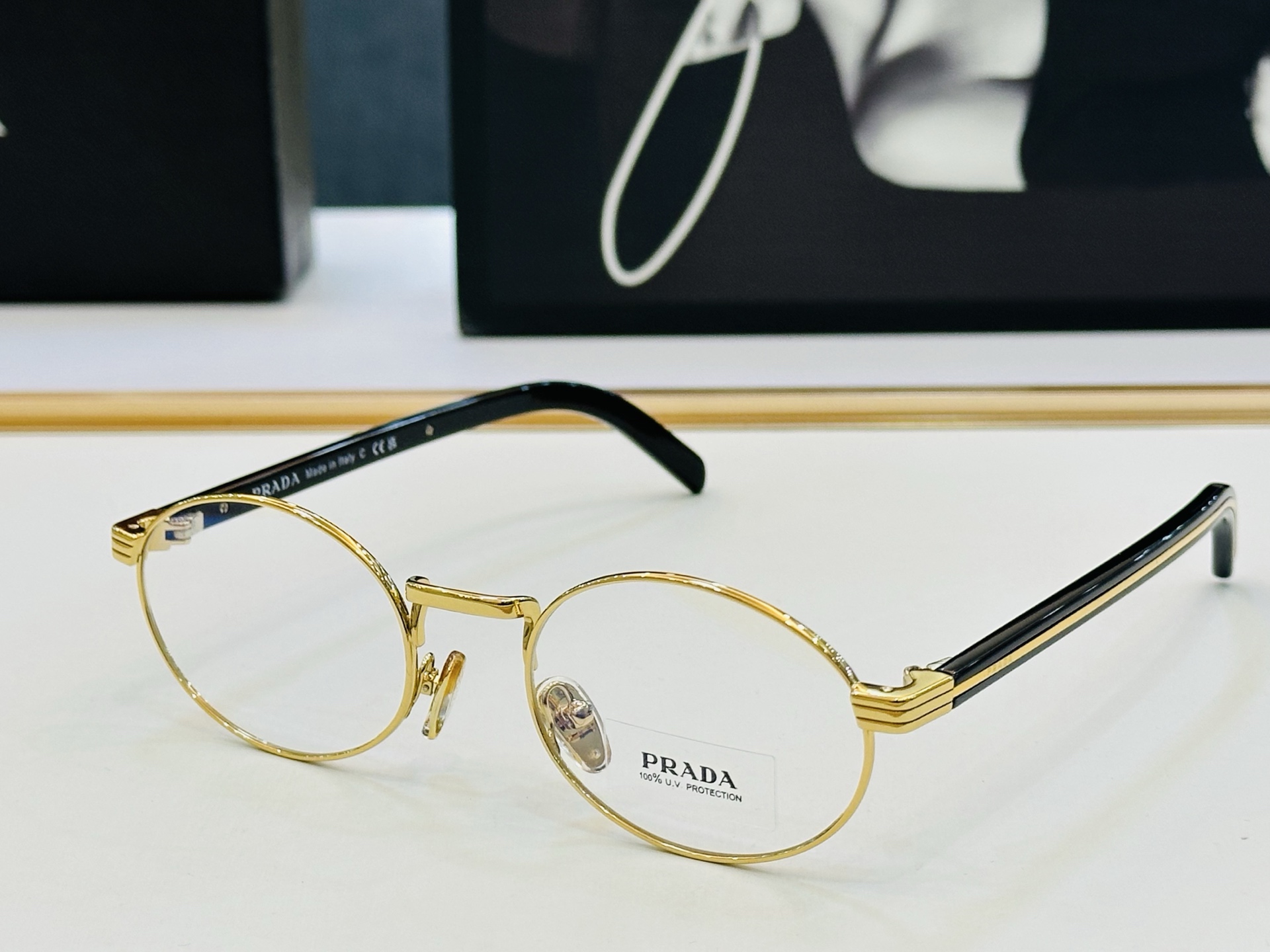 🔺PRAD*🔻普家 PR C55V Size：51口22-145 眼镜系列堪称精湛制作 彰显独特个 一最