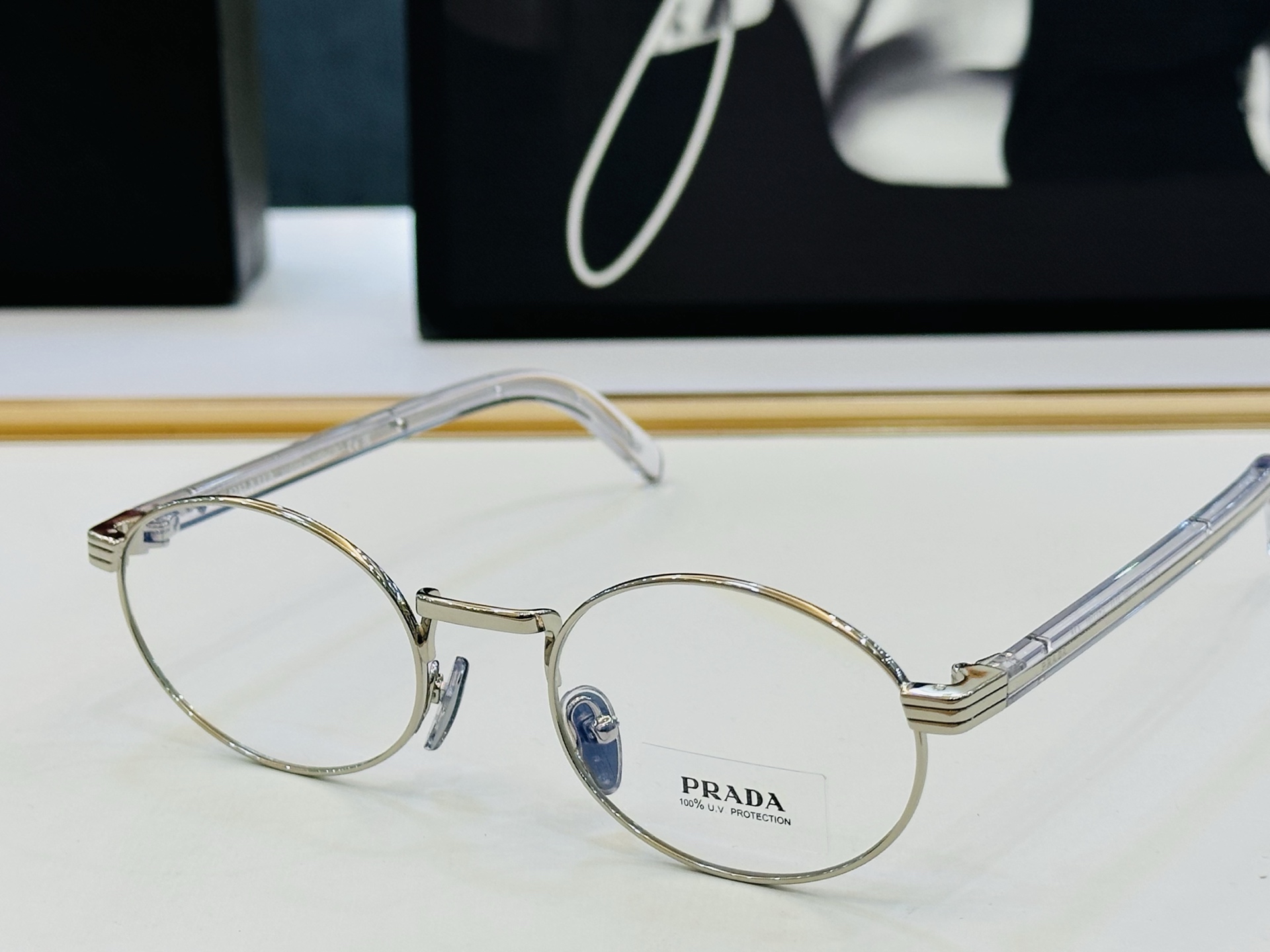 🔺PRAD*🔻普家 PR C55V Size：51口22-145 眼镜系列堪称精湛制作 彰显独特个 一最