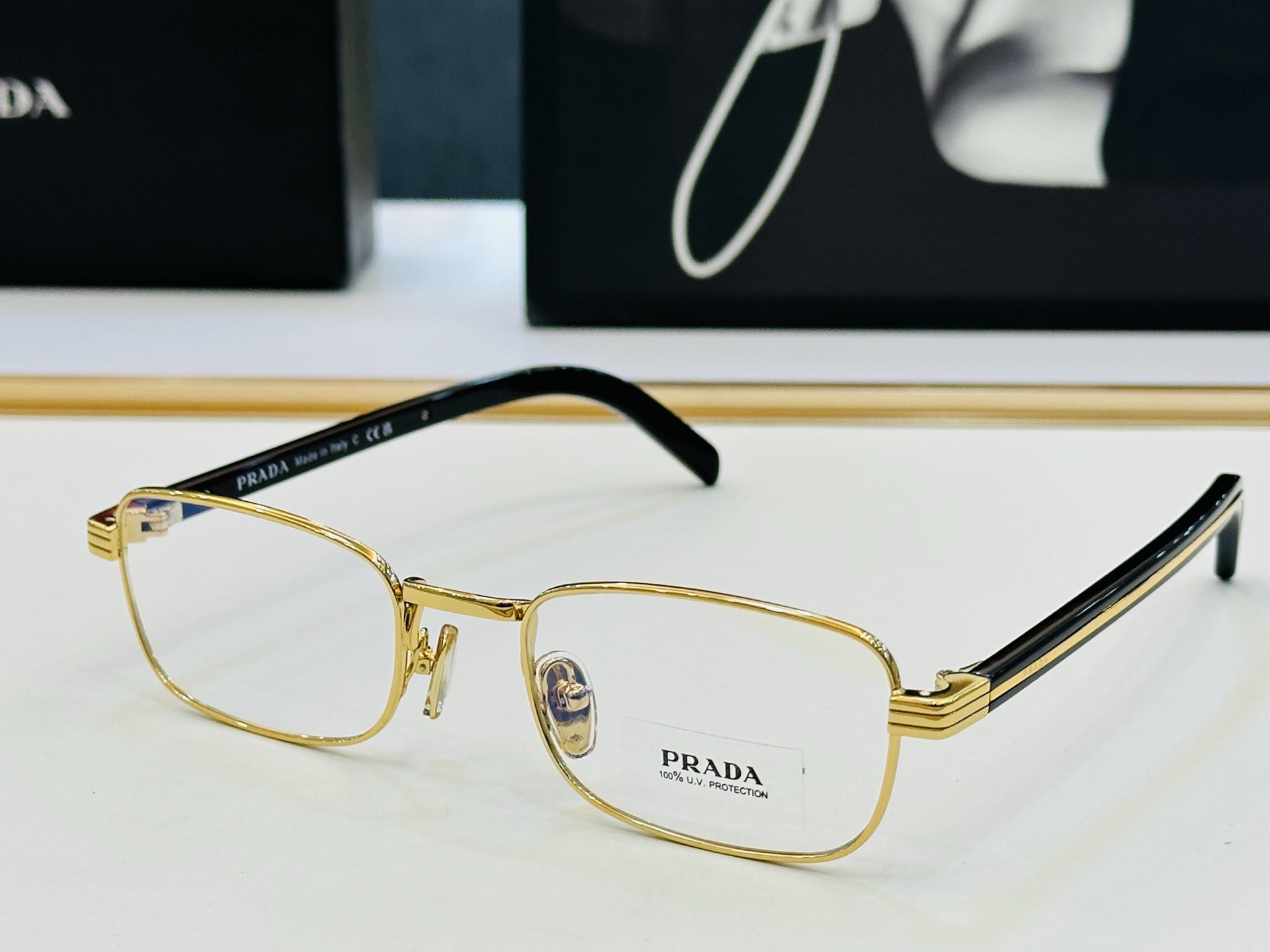 🔺PRAD*🔻普家 PR C54V Size：52口22-145 眼镜系列堪称精湛制作 彰显独特个 一最