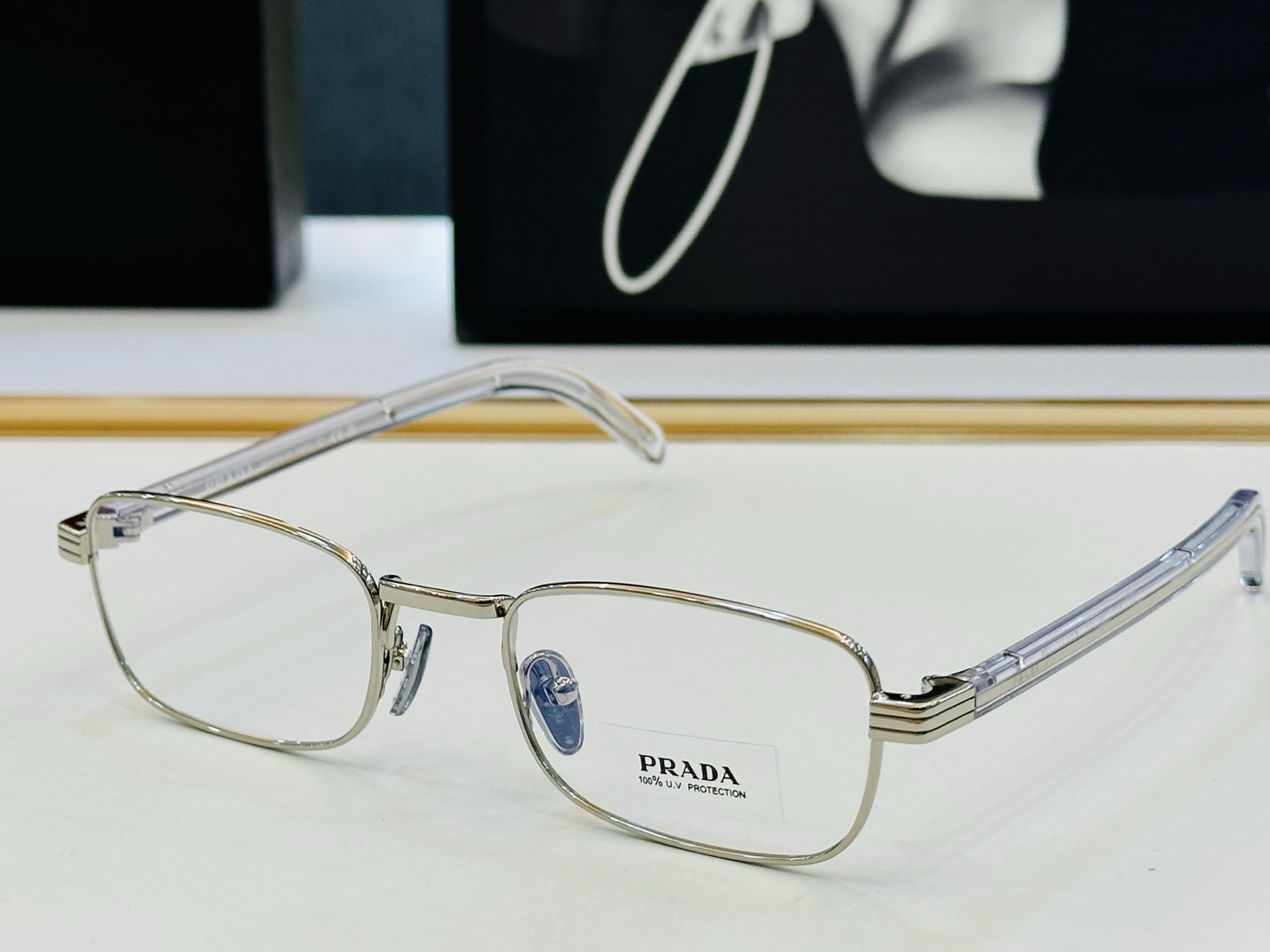 🔺PRAD*🔻普家 PR C54V Size：52口22-145 眼镜系列堪称精湛制作 彰显独特个 一最