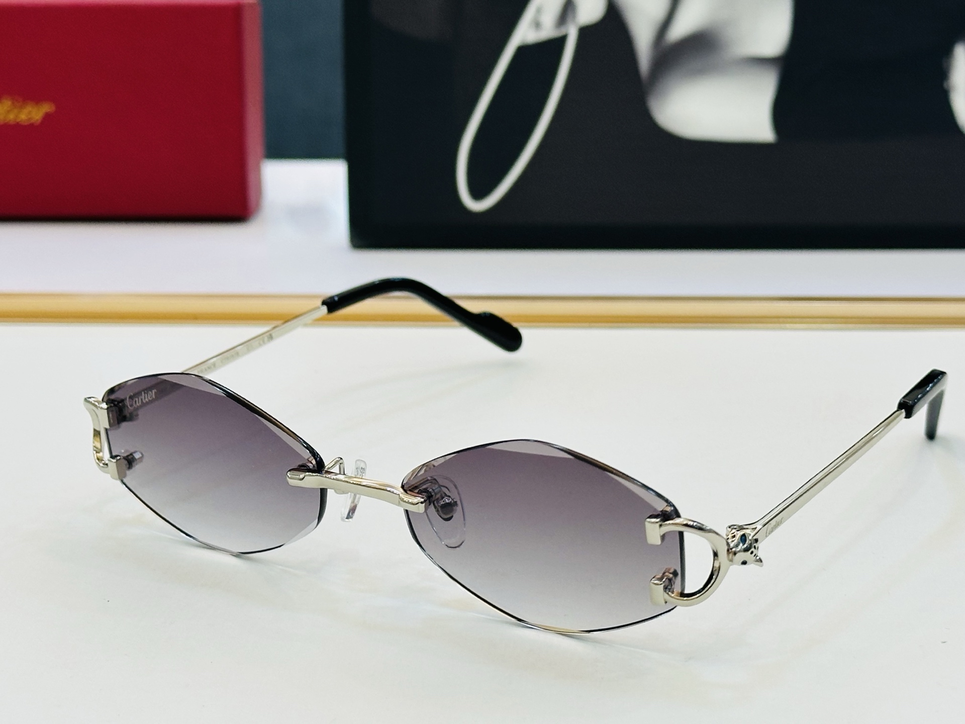 Cartie* 卡家 CT0757S 太阳镜 Size：58口17-140工艺精湛气质十足！bm男女同款