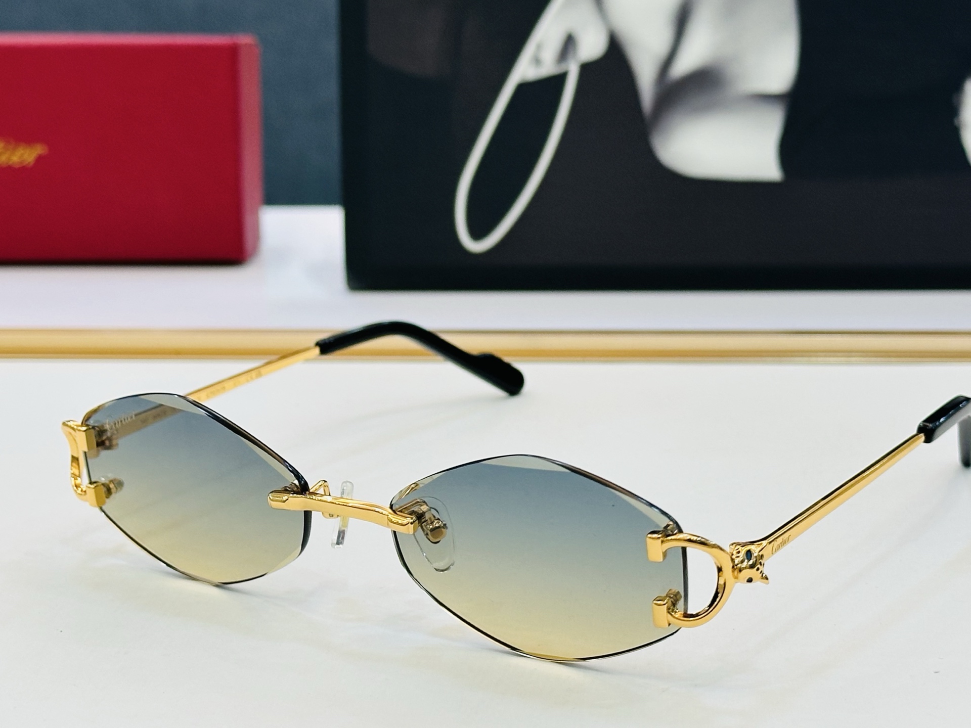 Cartie* 卡家 CT0757S 太阳镜 Size：58口17-140工艺精湛气质十足！bm男女同款