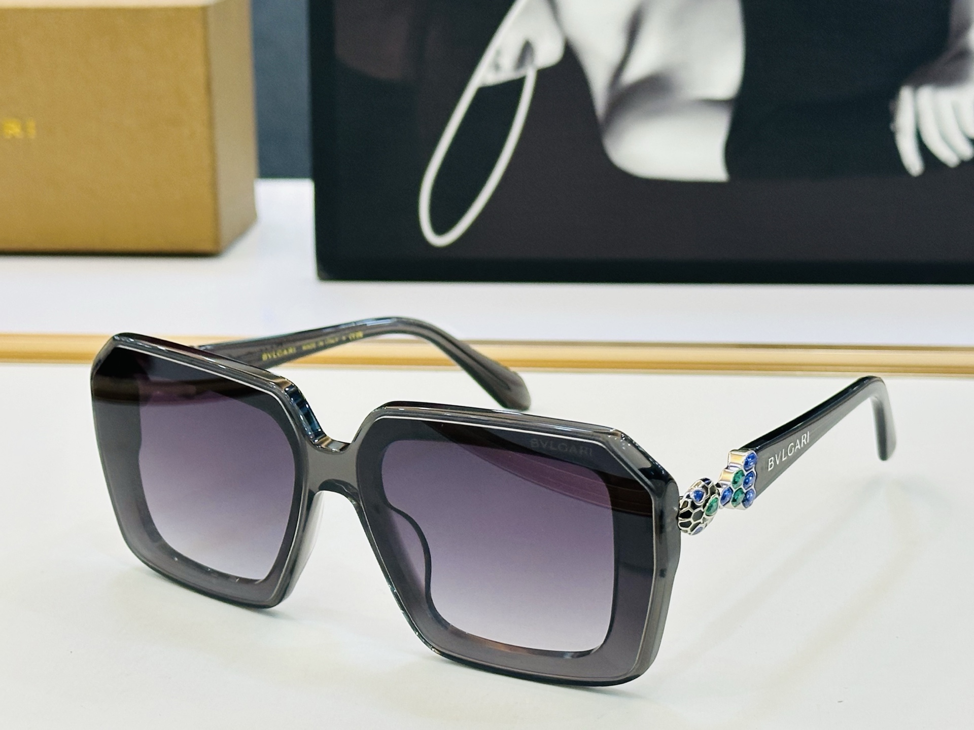 🆕款 官网同售 宝格家 BV1806LU 👍 Size ：51口20-145 绝对要买😎品质非常完美 b