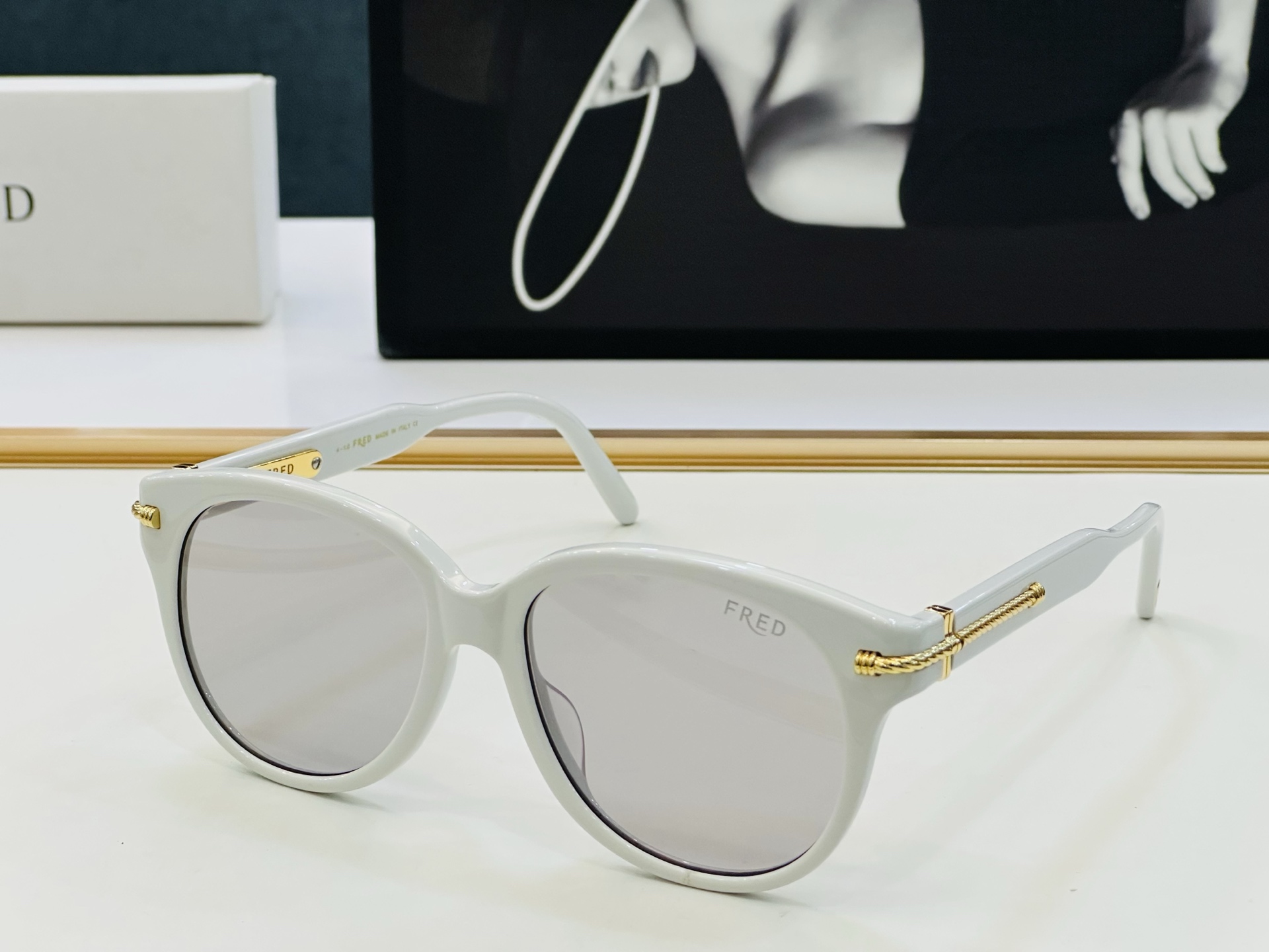 🔺FRED🔻法兰 FG40077 Size：54口19-145 醒目品牌logo扣扣 🔝🔝b上脸超美 太