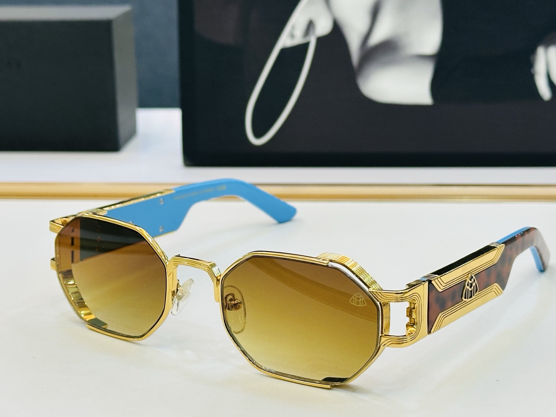 高品质 迈巴赫 🎉🎉做工精美💕💕MAYBAC*H Z158 Size：55口22-143 质感十足 b👍